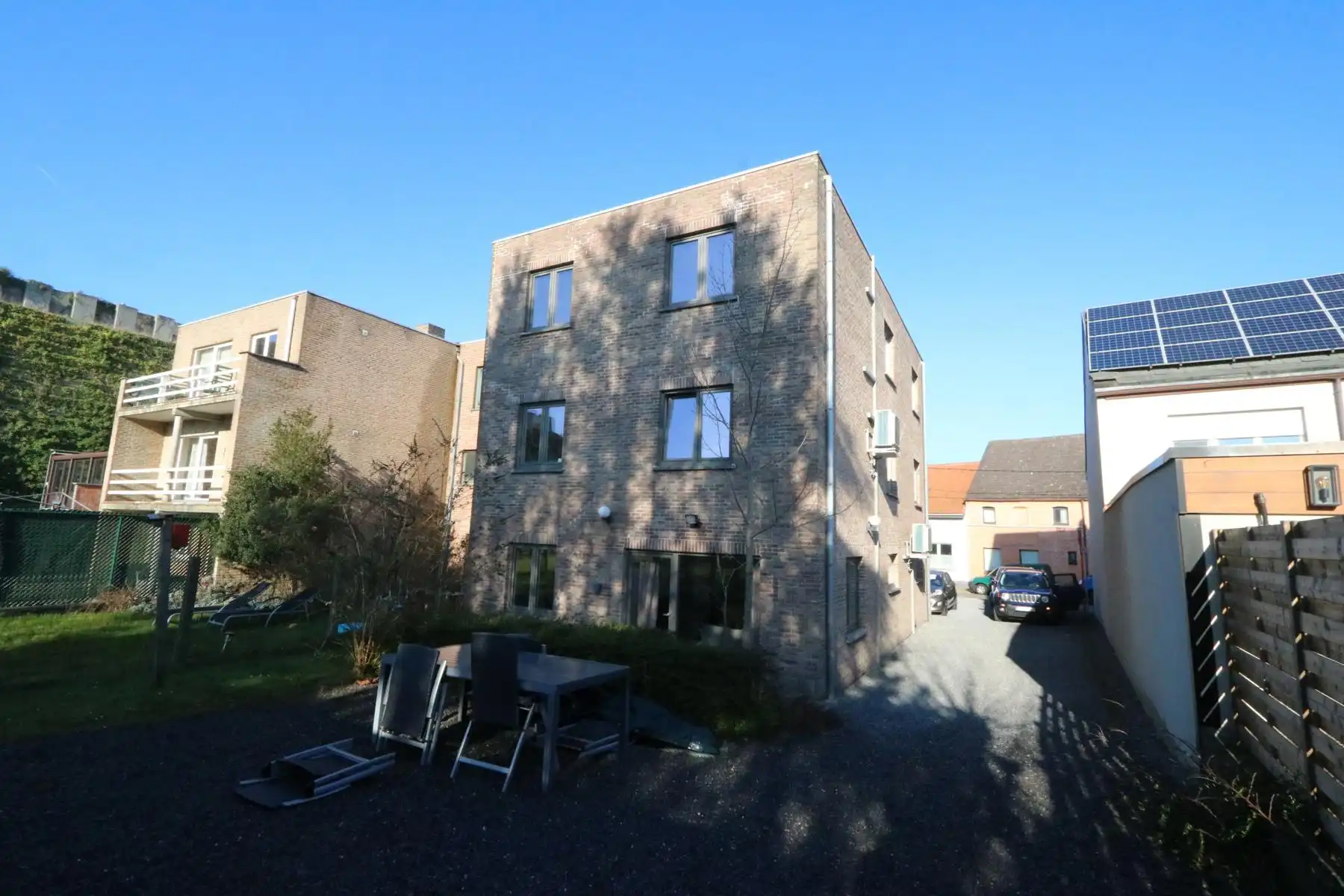 Volledig gerenoveerd appartement  foto 14