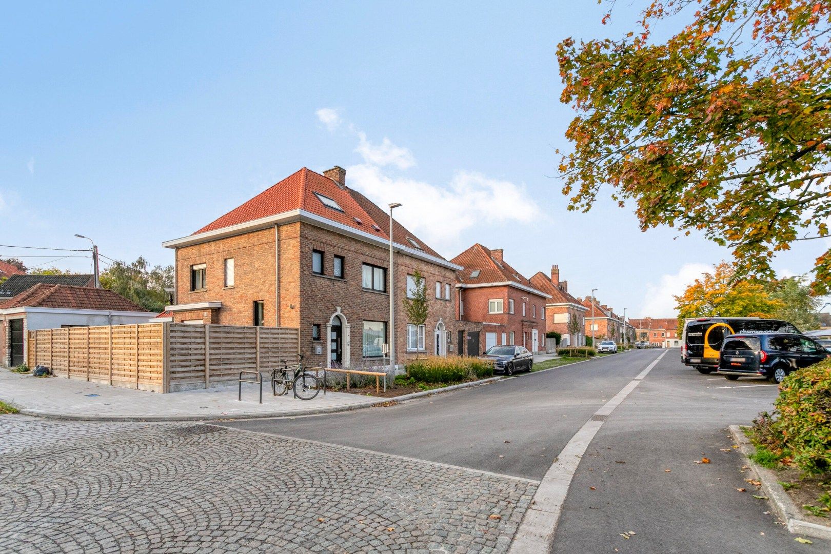 Energiezuinige, instapklare halfopen bebouwing met 4 slaapkamers! foto 22