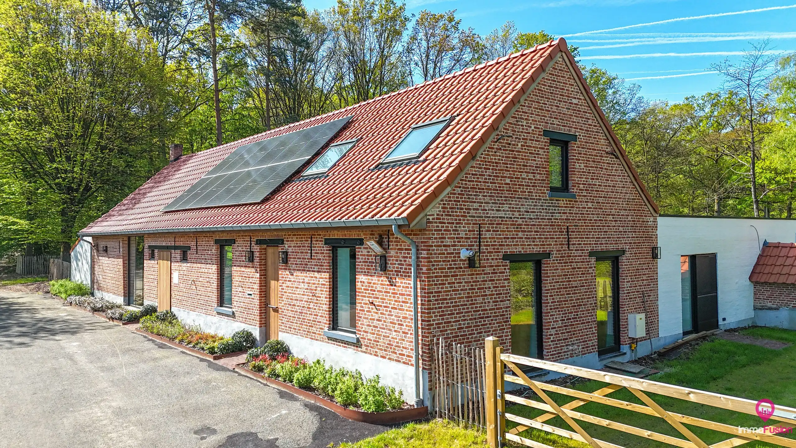 Multifunctioneel horecapand op een perceel van 1.9 hectare! foto 84