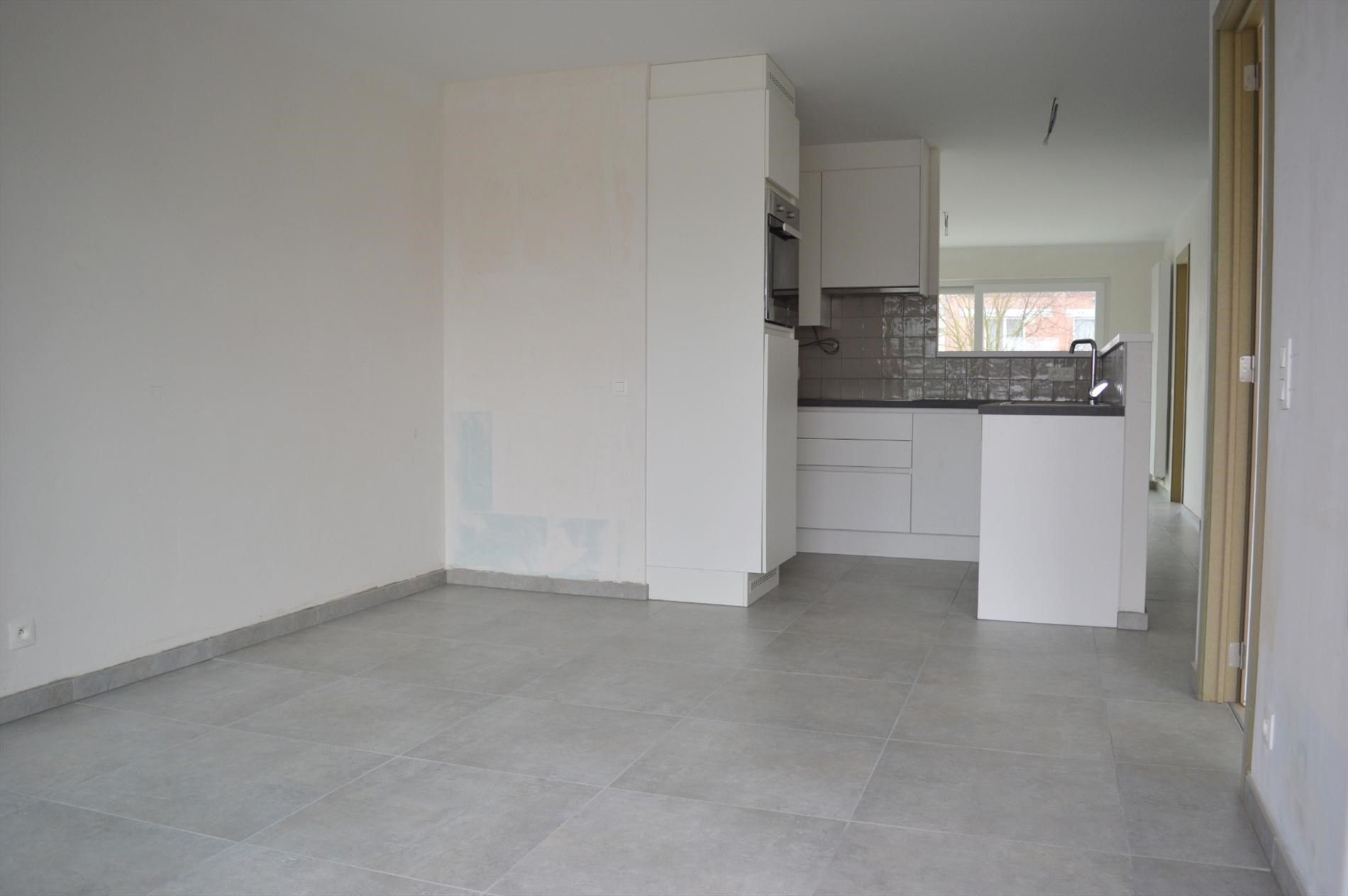 Instapklaar appartement met 2 slaapkamers op de 1e verdieping in Gullegem foto 4