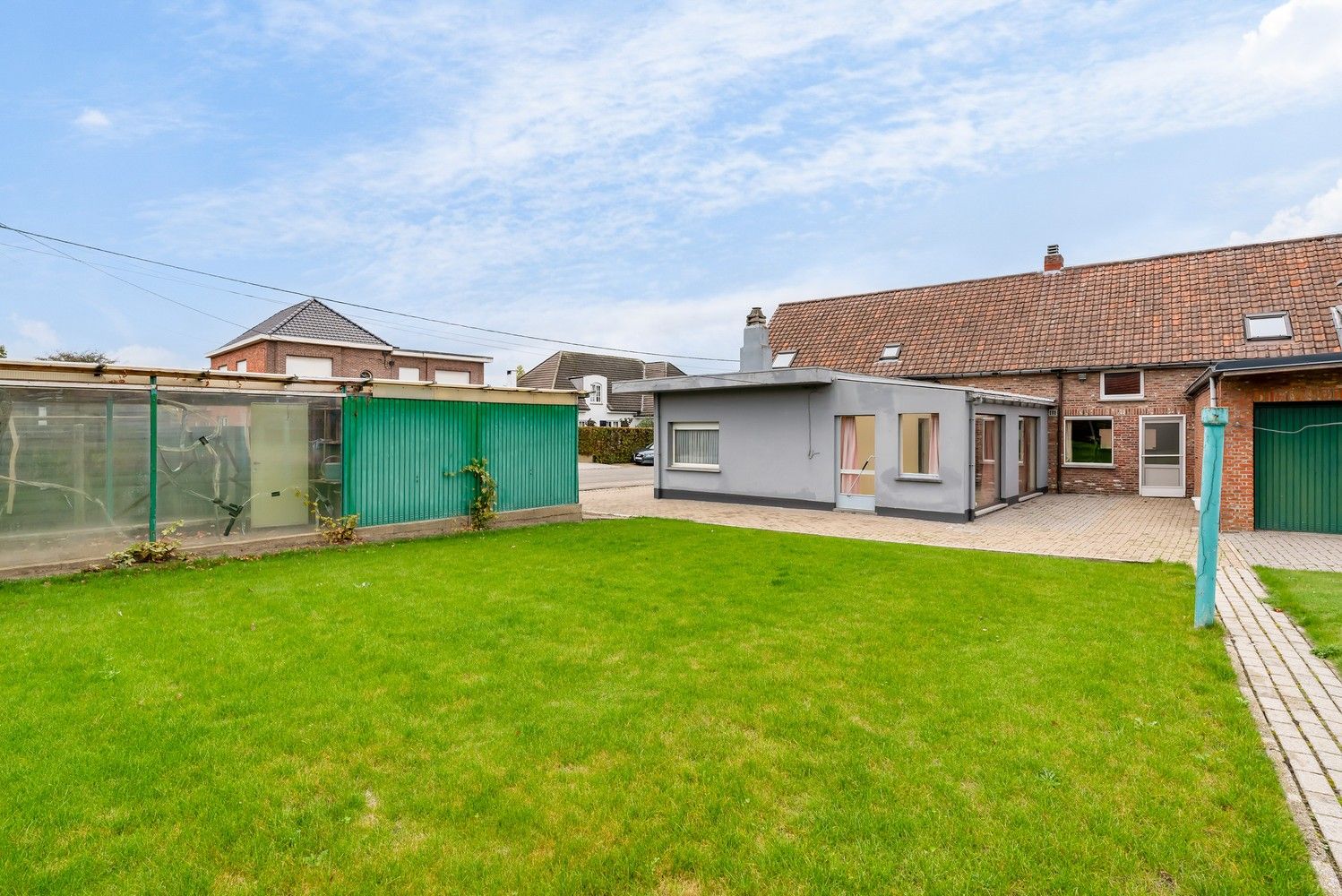 Ruime halfopen bebouwing foto 26