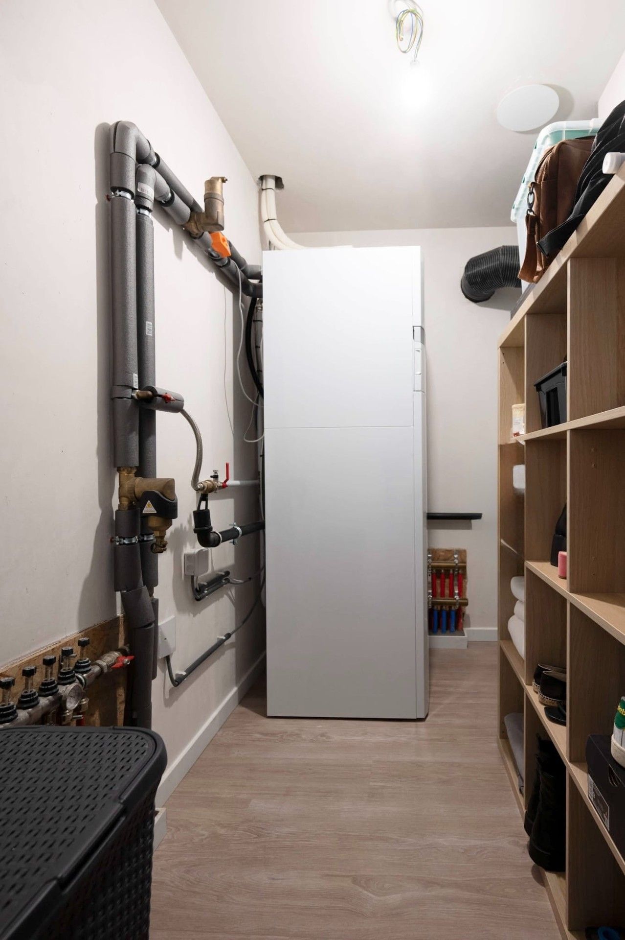 HALFOPEN BEN-WONING OP 323 M² foto 16