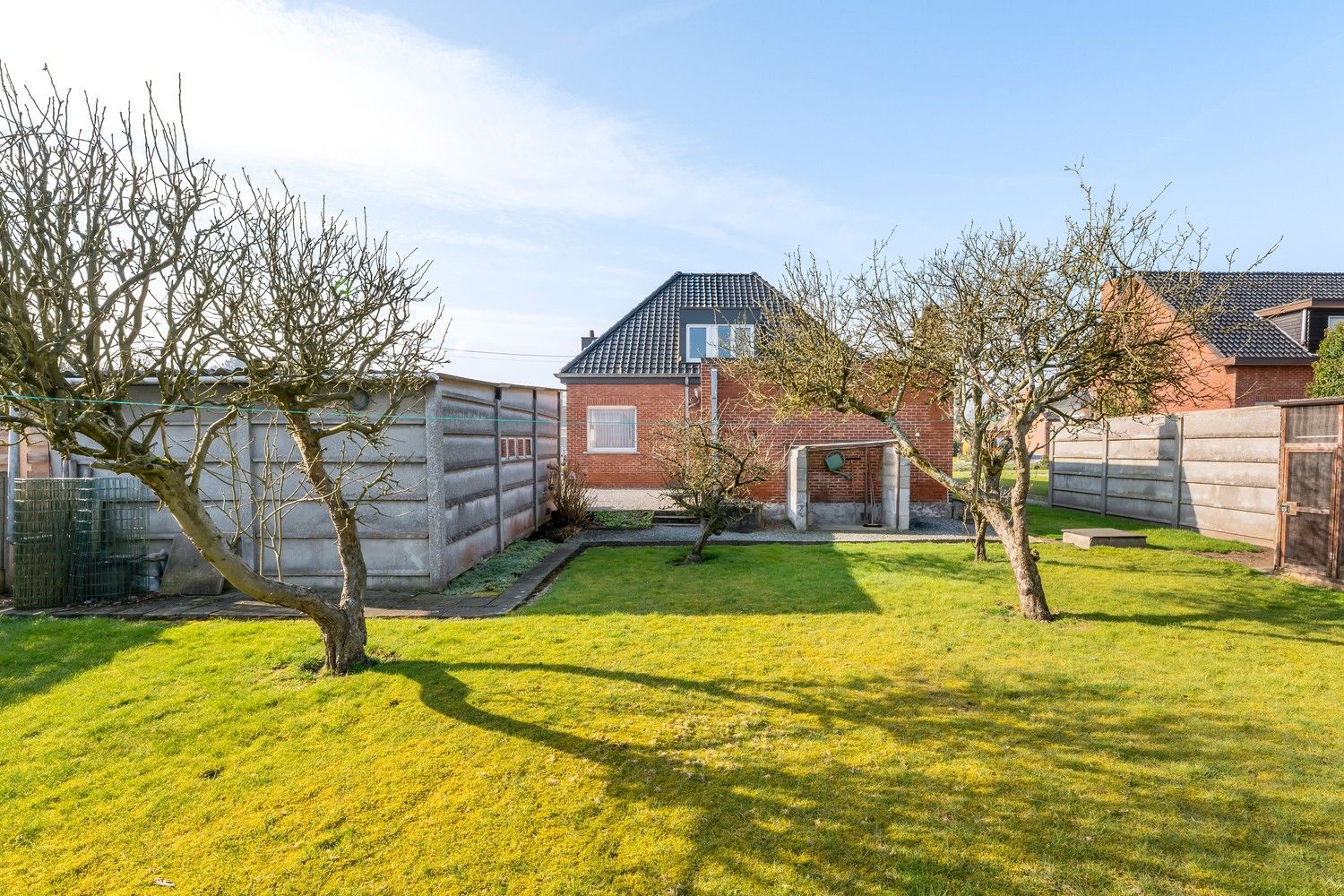 Charmante woning op 675 m². foto 26