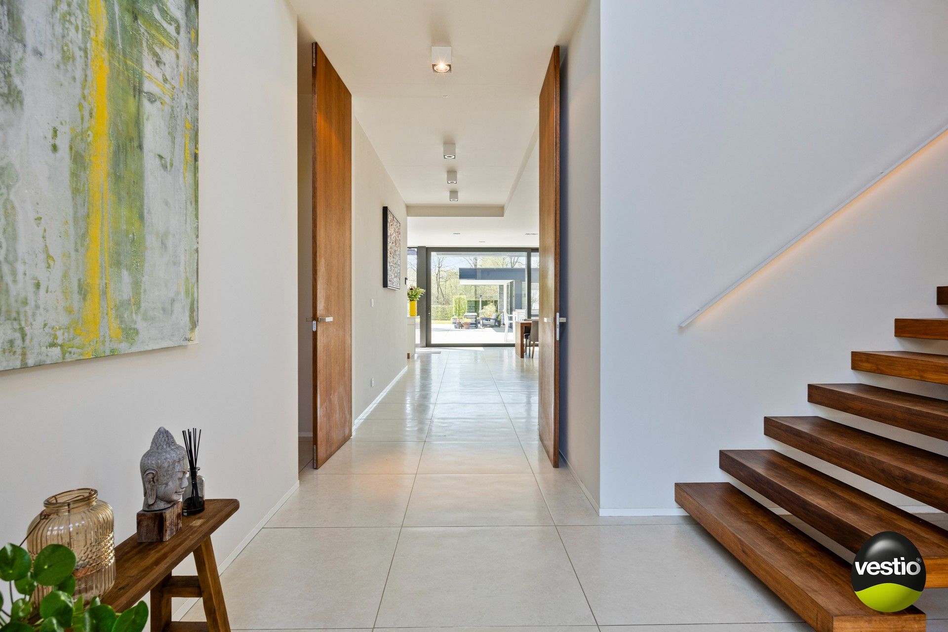 EXCLUSIEVE VILLA MET 3 SLAAPKAMERS, 2 BADKAMERS, BUREEL EN ZWEMBAD TE KOOP IN HASSELT foto 5