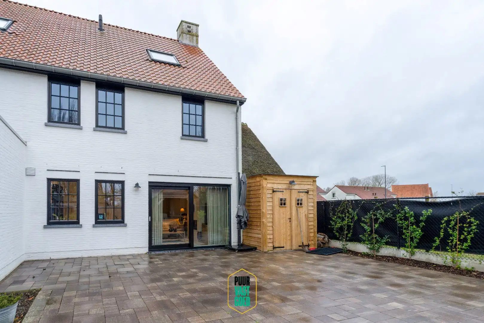 Recente, perfect afgewerkte, halfopen ruime Knokse Villa  foto 8