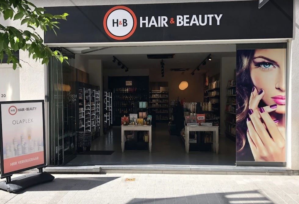 Handelsgelijkvloers te huur in hartje Mechelen foto {{pictureIndex}}