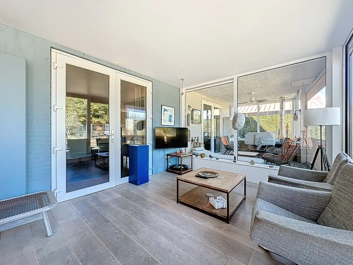 Charmante woning met verrassend veel ruimte en comfort. foto 27