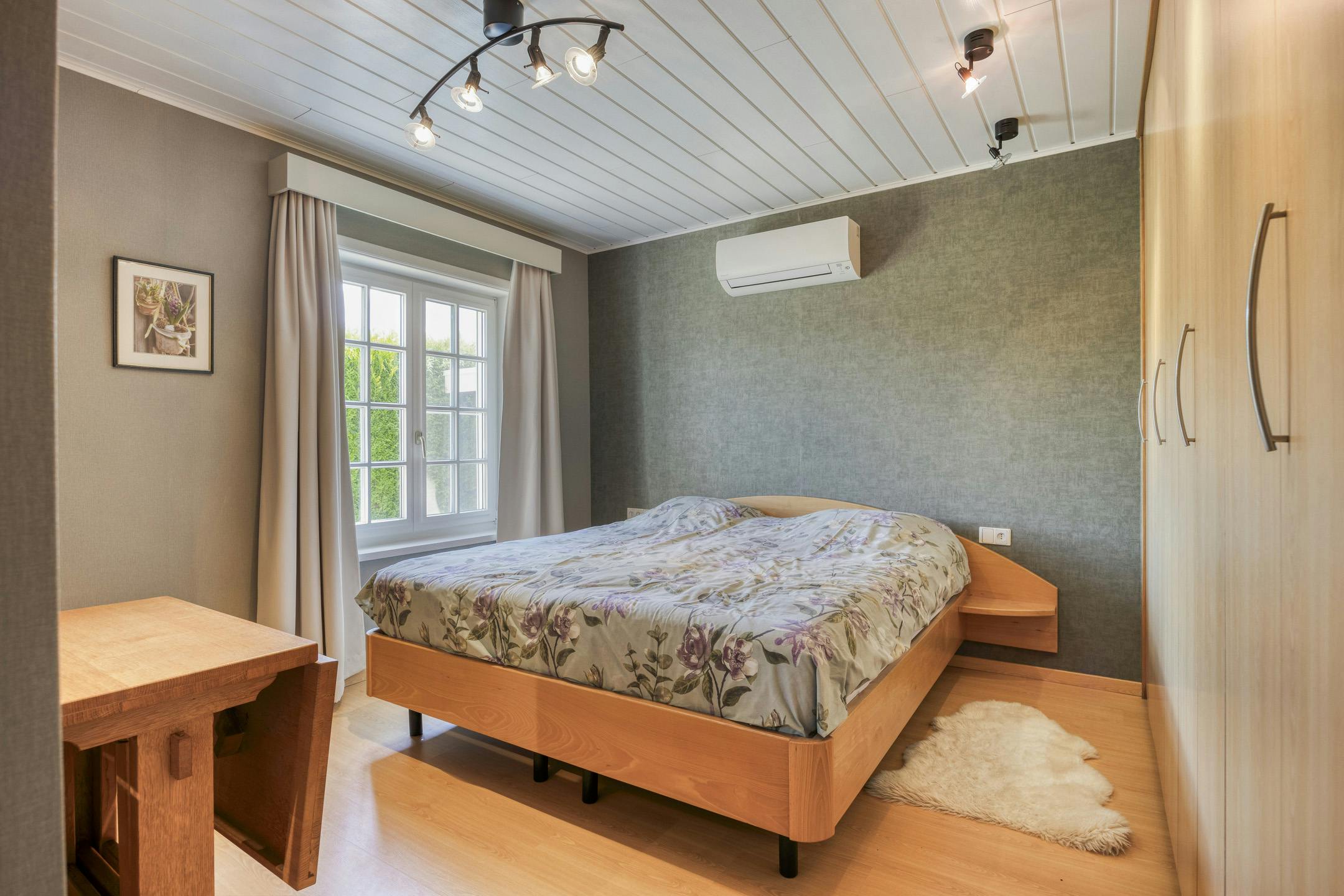 Riante zorgwoning/kangoeroewoning met loods te koop foto 15