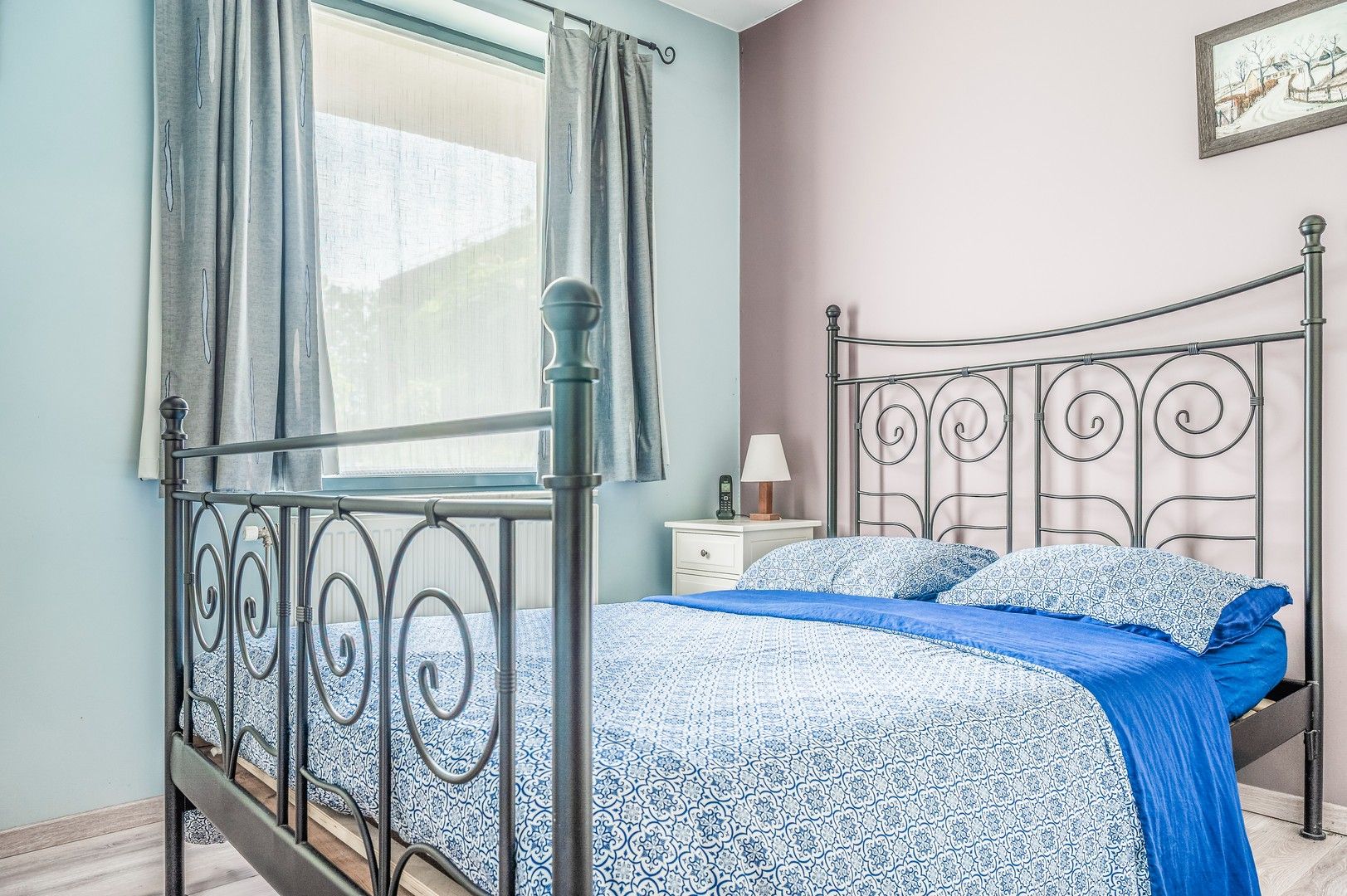 Gelijkvloers appartement + tuin en garagebox te Burcht! foto 7