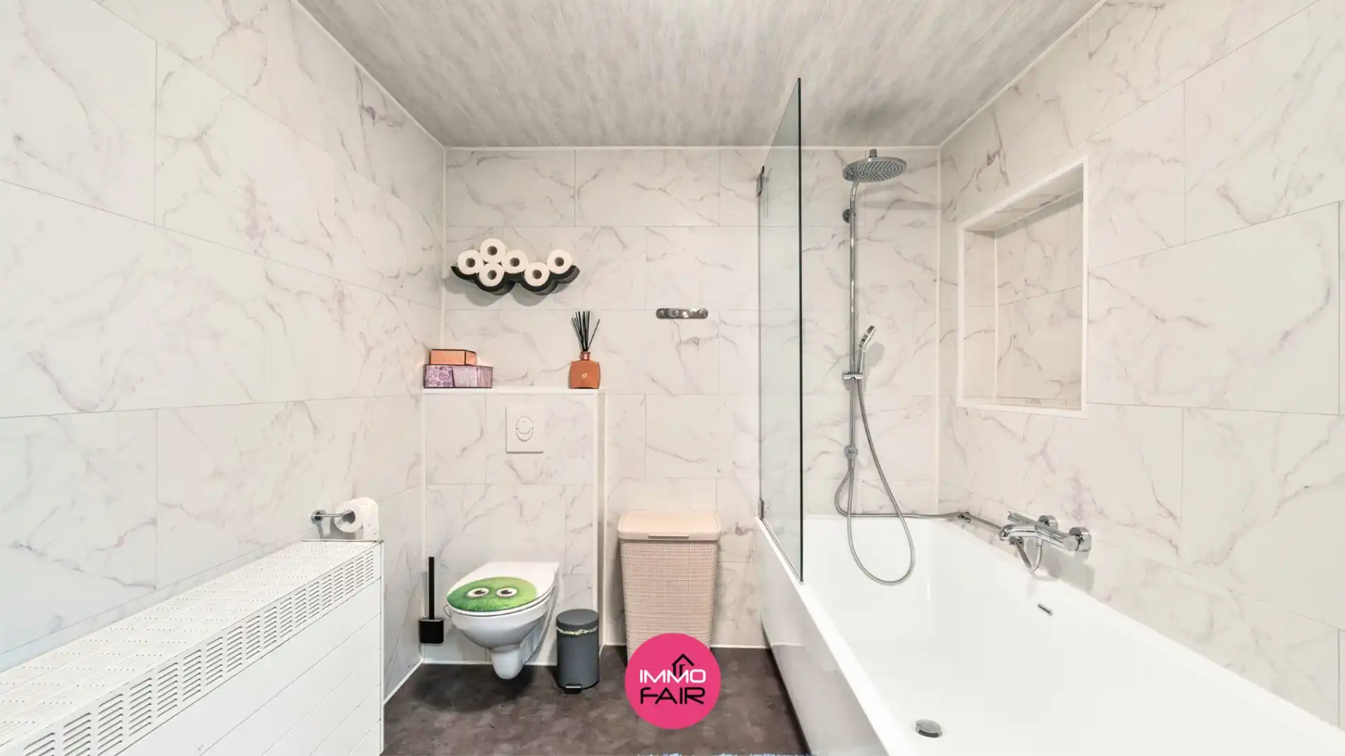 Gezinswoning met authentieke elementen in centrum Lanaken! foto 7