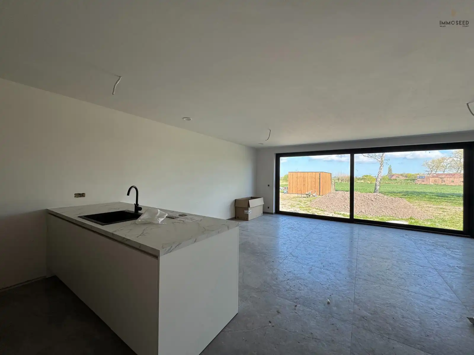 Ruime nieuwbouwwoning foto 4