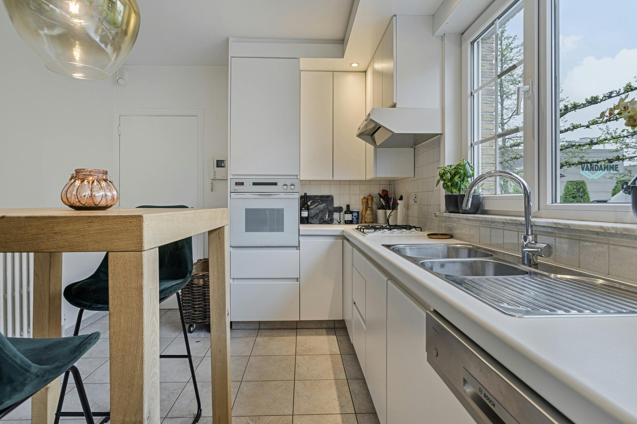 Te renoveren alleenstaand huis te koop op 1062 m² in Rumbeke foto 9