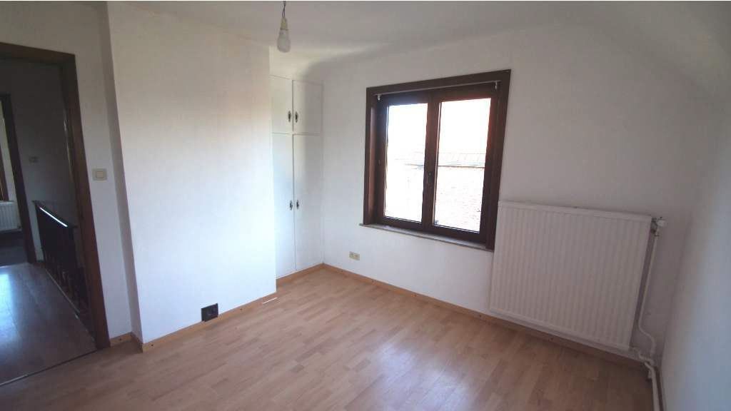 Landelijk gelegen OB met 3 slpks op 5a82ca en zuidgerichte tuin foto 8