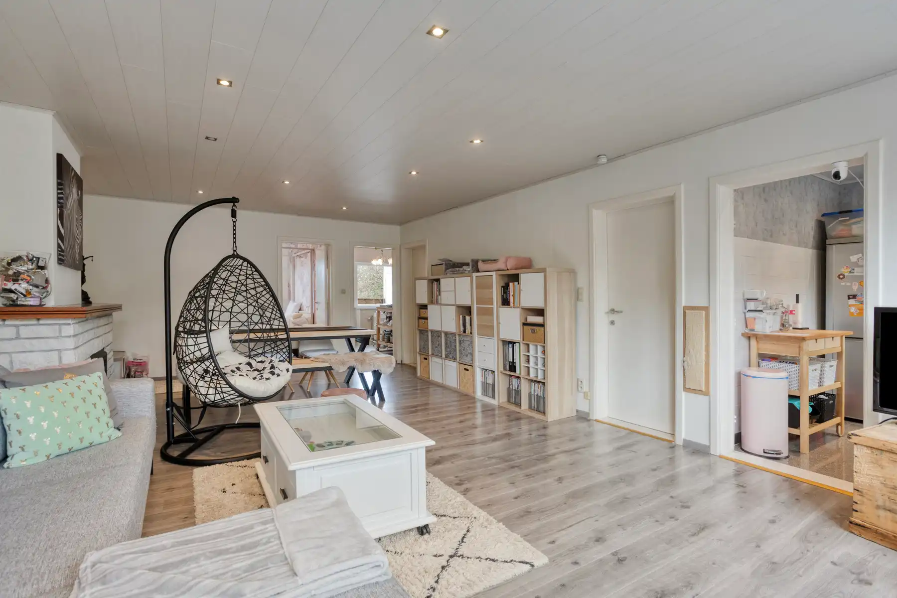 Rustig gelegen, gerenoveerd 2-slaapkamer appartement foto 7