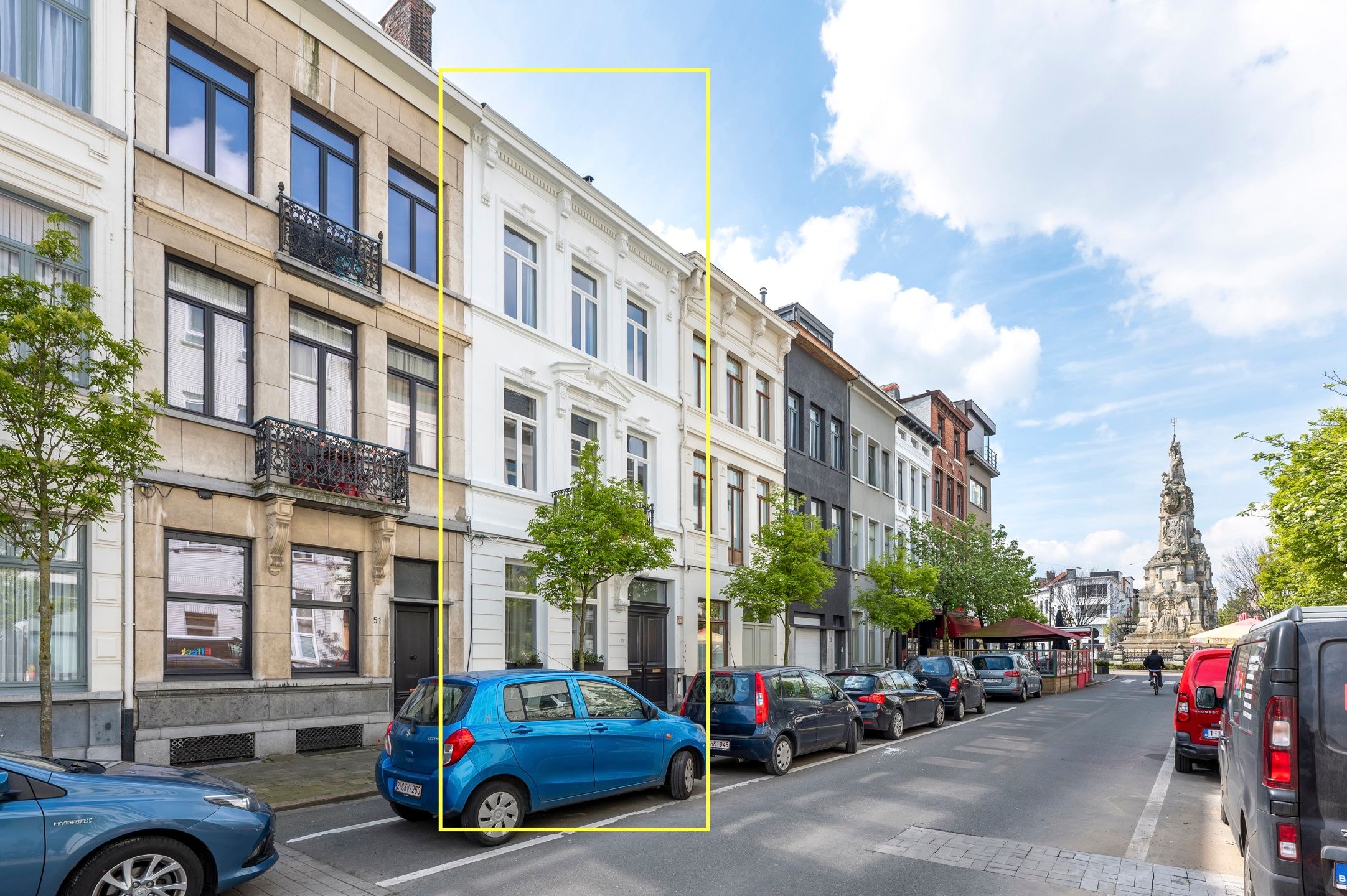 ANTWERPEN-ZUID - Gerenoveerd herenhuis met tuin  foto {{pictureIndex}}