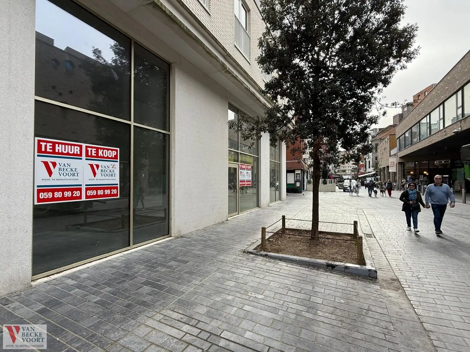 Handelsgelijkvloers 98m² foto 2