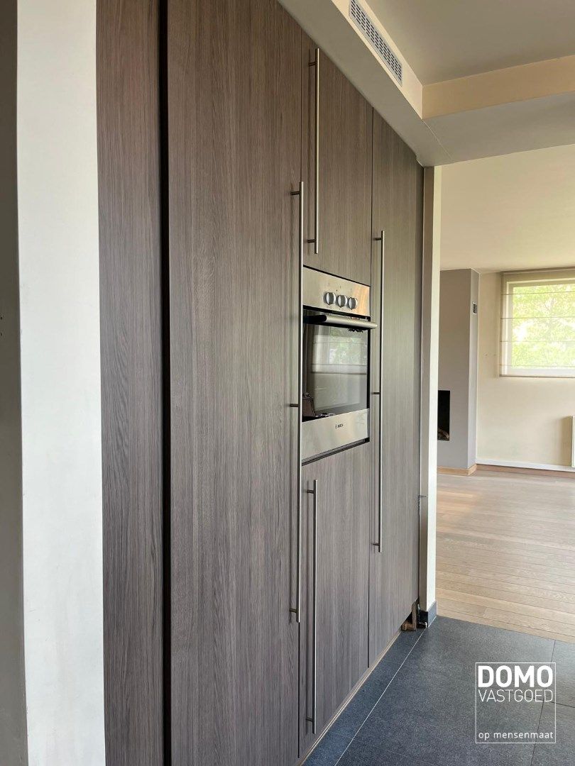 LICHTRIJK DUPLEXAPPARTEMENT MET ZUIDGERICHT TERRAS TE KERMT foto 8