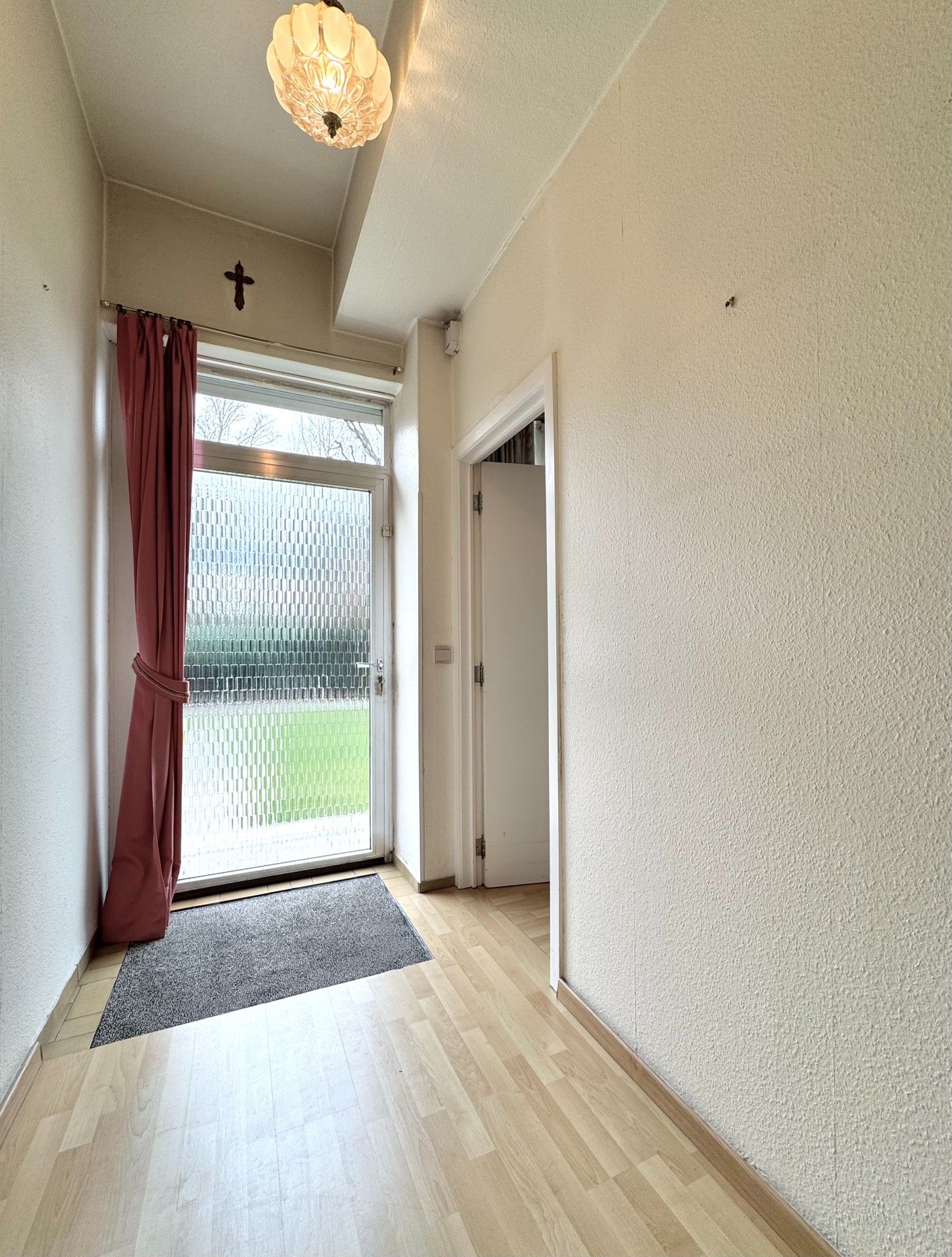 GELIJKLVOERS APPARTEMENT MET 1 SLAAPKAMER - 72 M² foto 10