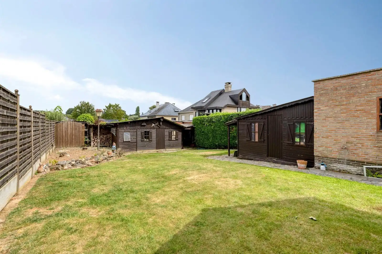 Woning te koop met 3 slaapkamers en ruime zolder foto 28