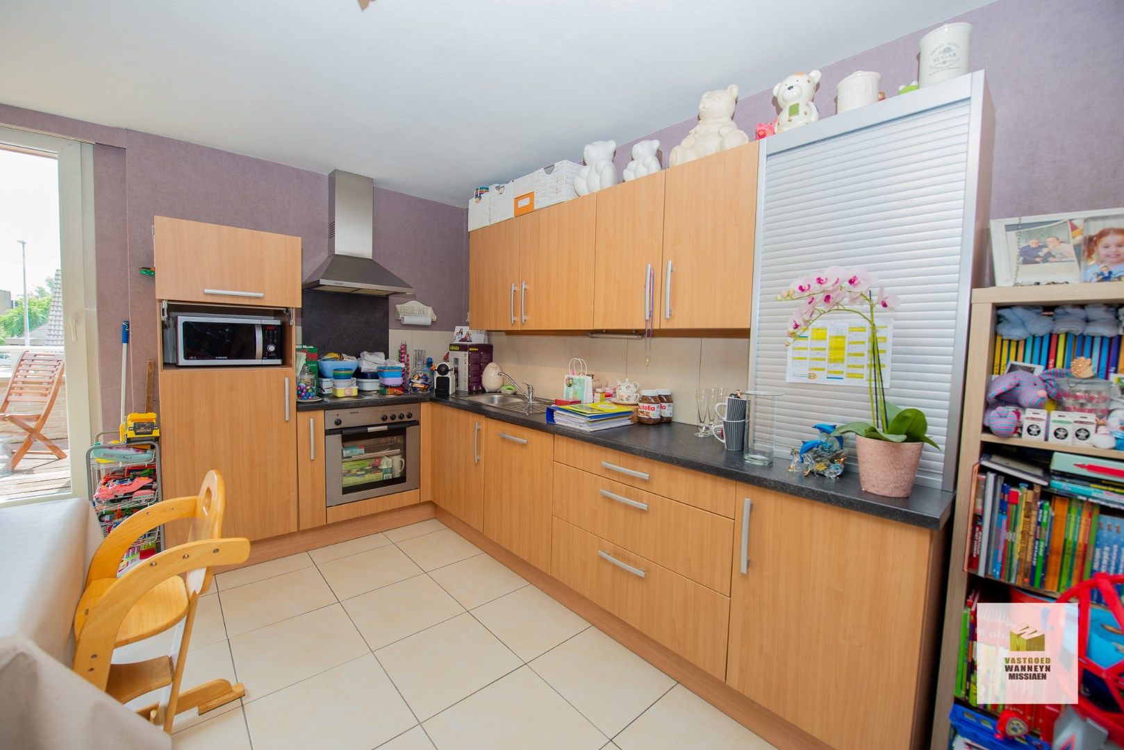 Zeer centraal gelegen ruim 2-slpk appartement met gelijkvloerse handelsruimte foto 5