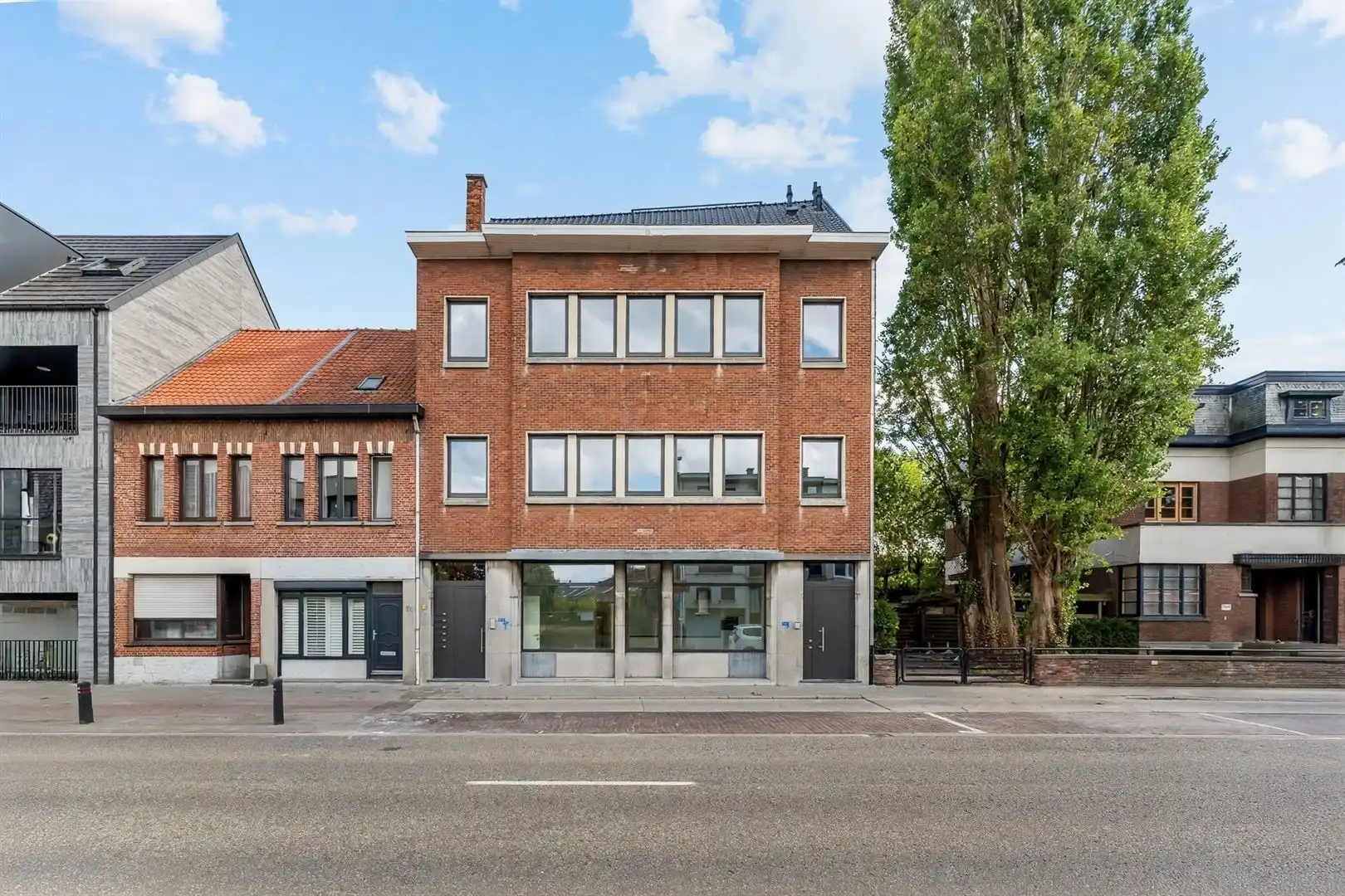 Appartement foto {{pictureIndex}}