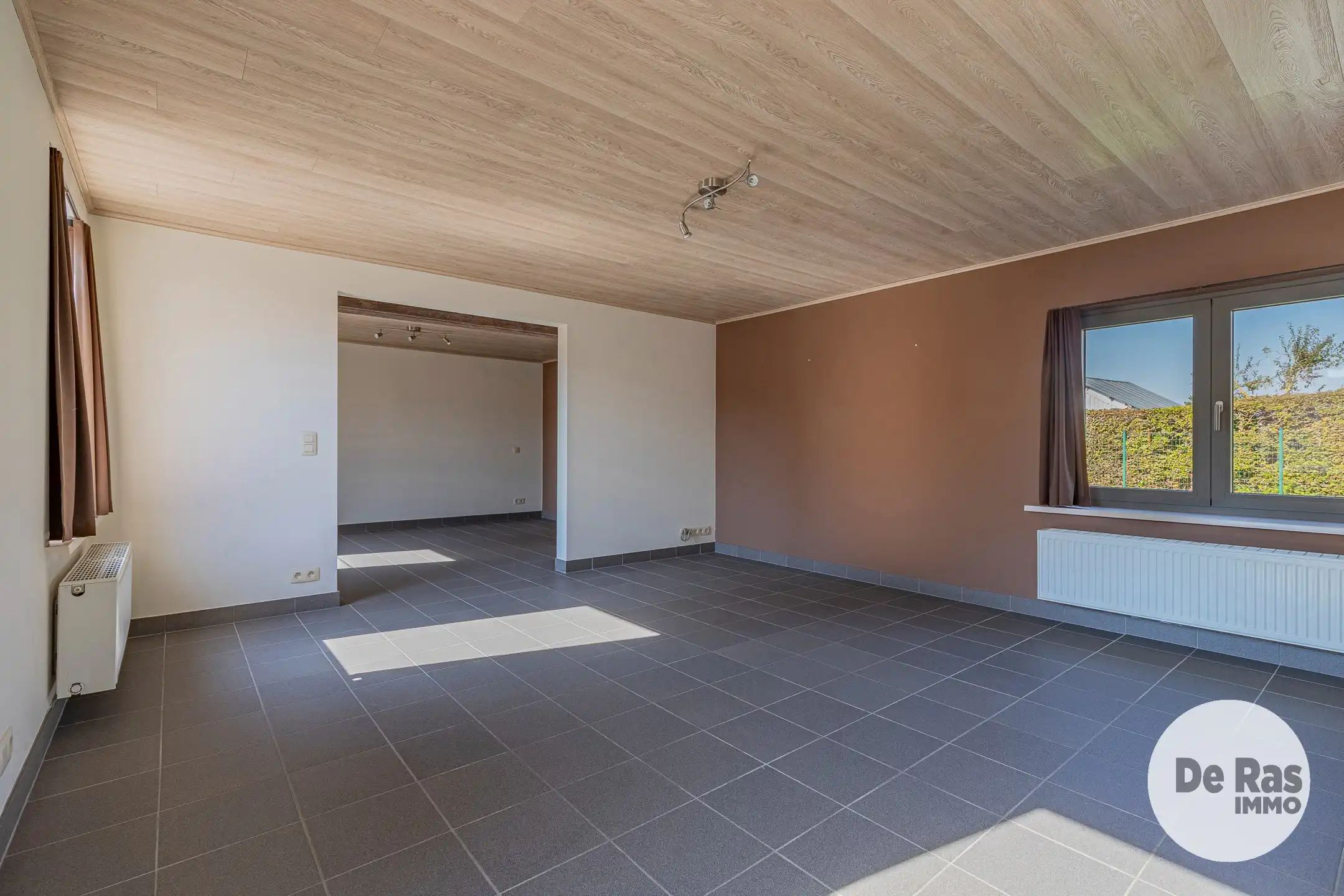 BERLARE - Rustig gelegen woning met tuin foto 3