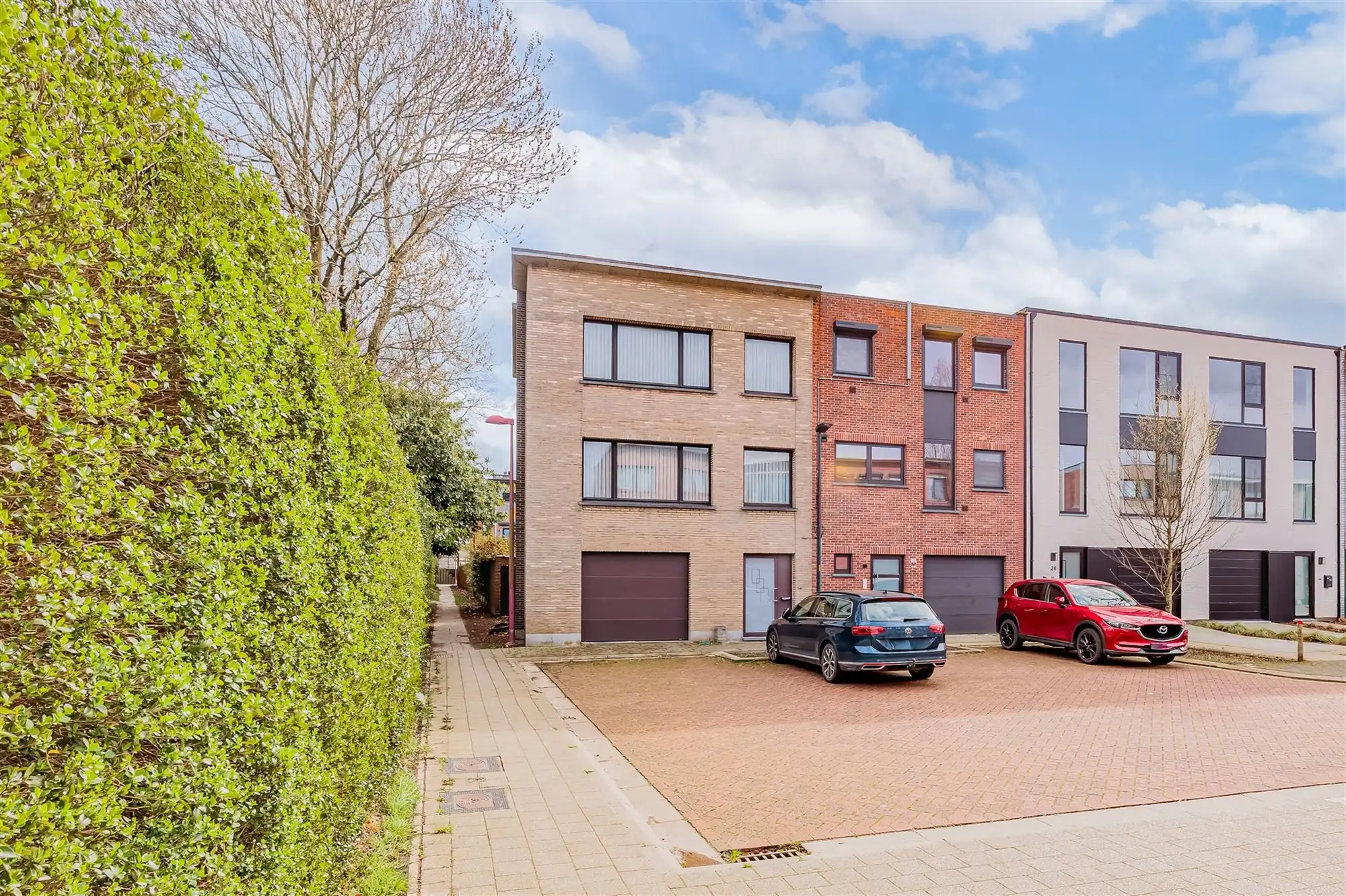 Ruime en lichte bel-étage met 3-4 slk in een rustige woonwijk in Kontich foto 2