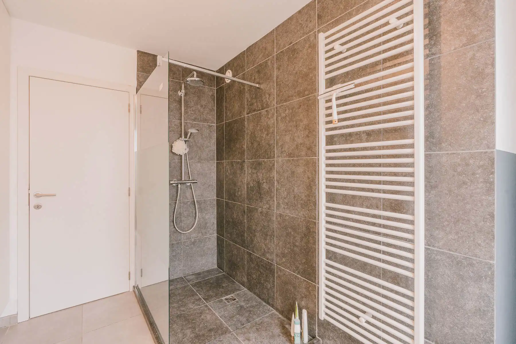 Recent, ruim duplex appartement met 3 slaapkamers te Berlaar foto 19