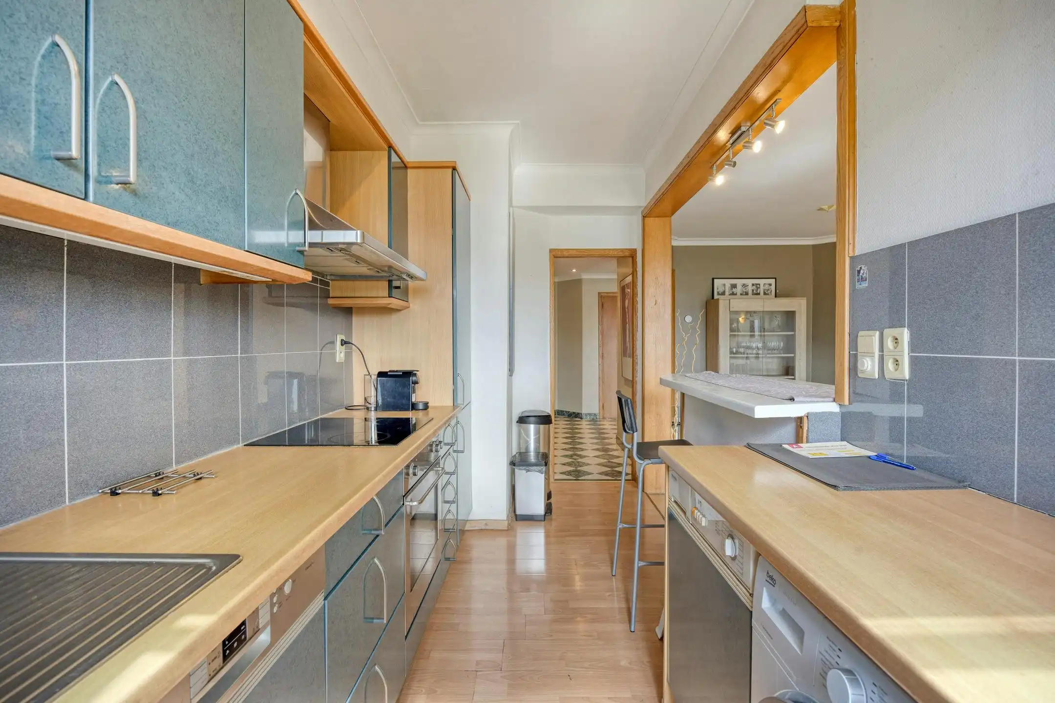 Ruim appartement te koop in centrum Antwerpen. foto 3