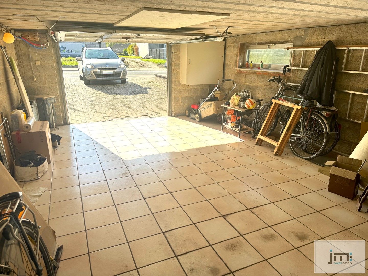 Woning met moeglijkheden foto 9