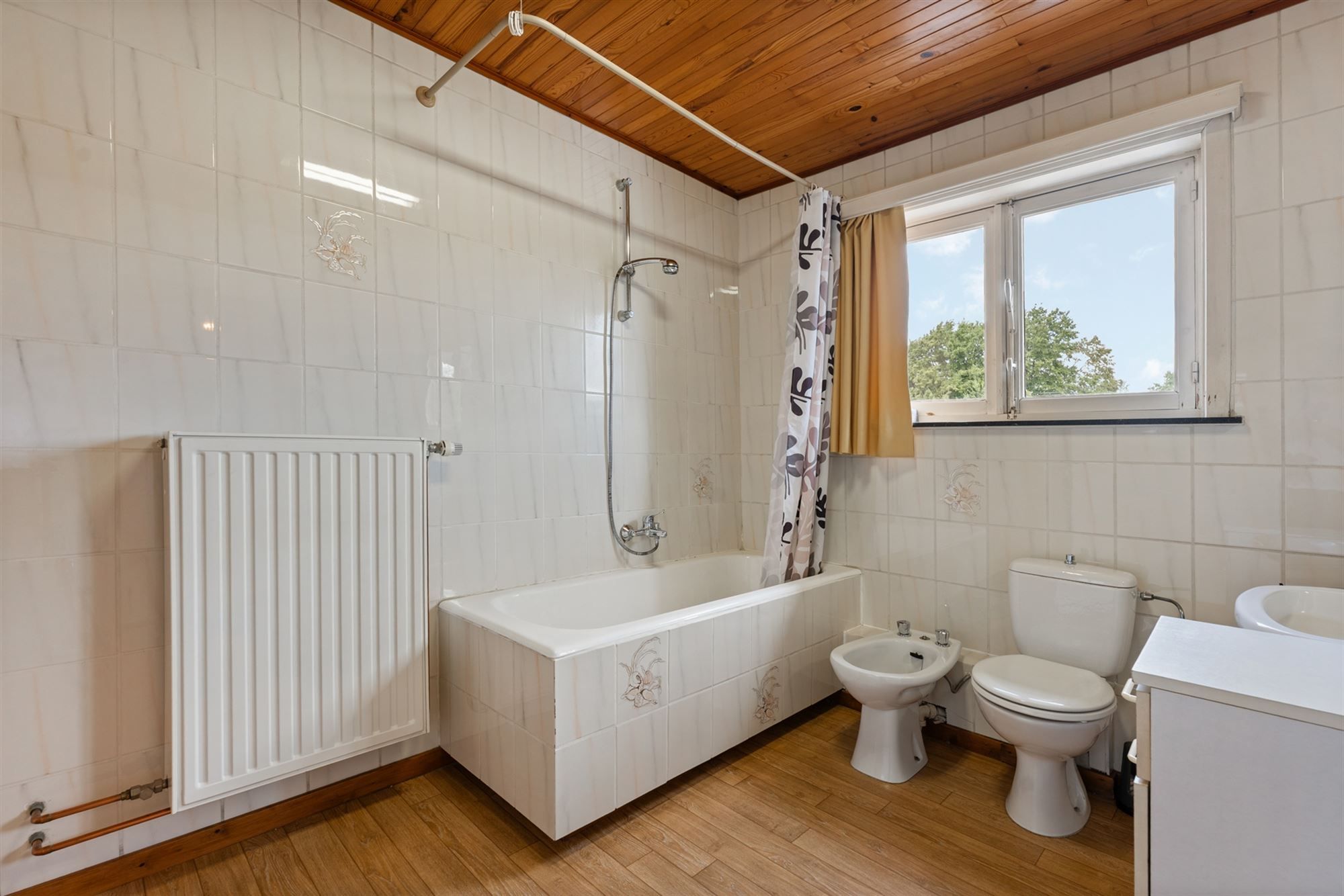WONING VAN 200M² EN GROTE TUIN VAN 24A11CA TE KERMT foto 14