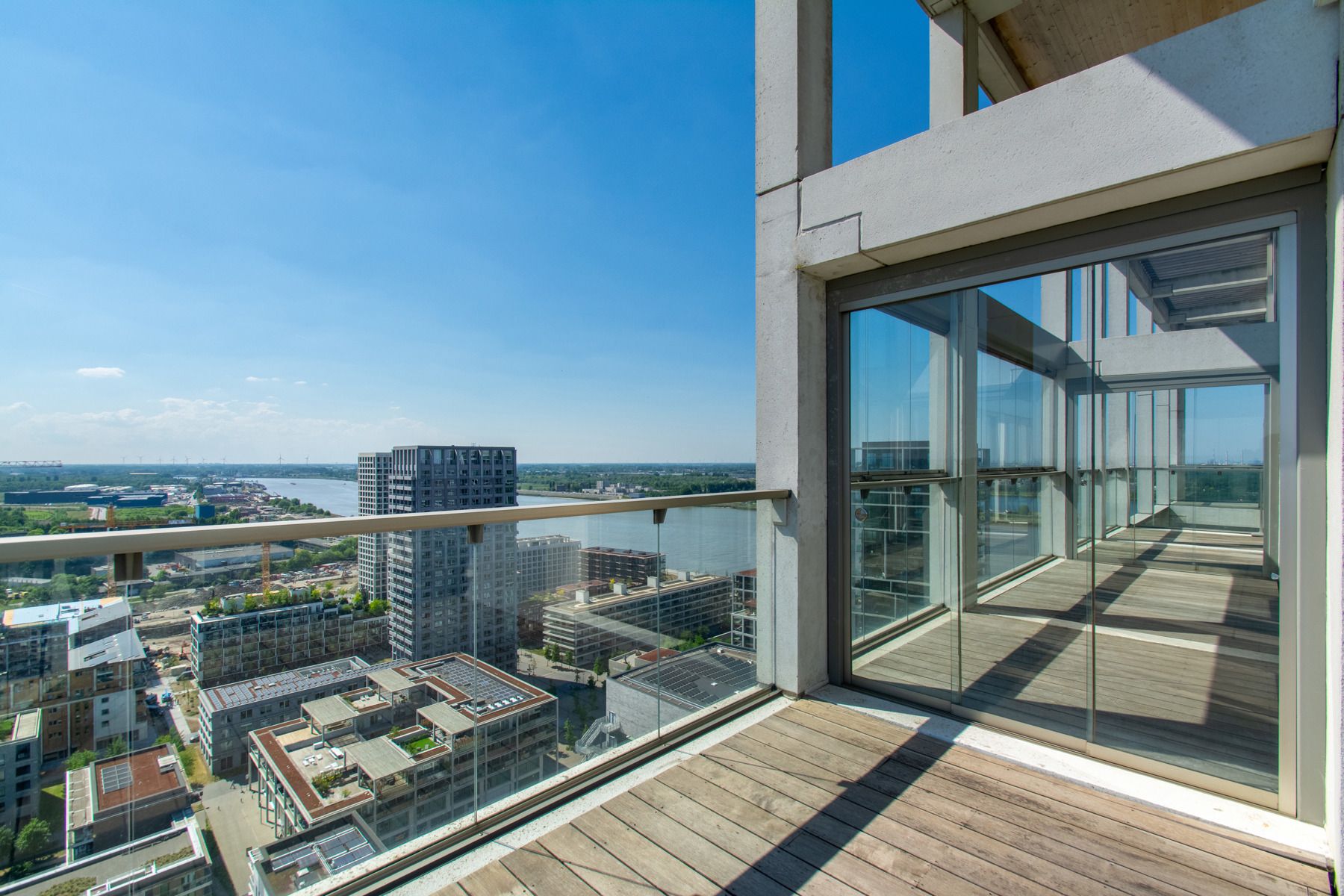 Exclusief wonen op grote hoogte in hartje Nieuw Zuid foto 12