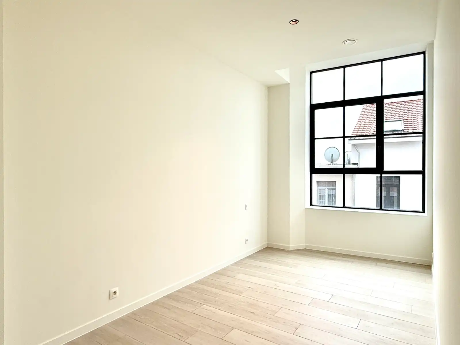 Ruim appartement met 3 slaapkamers foto 12