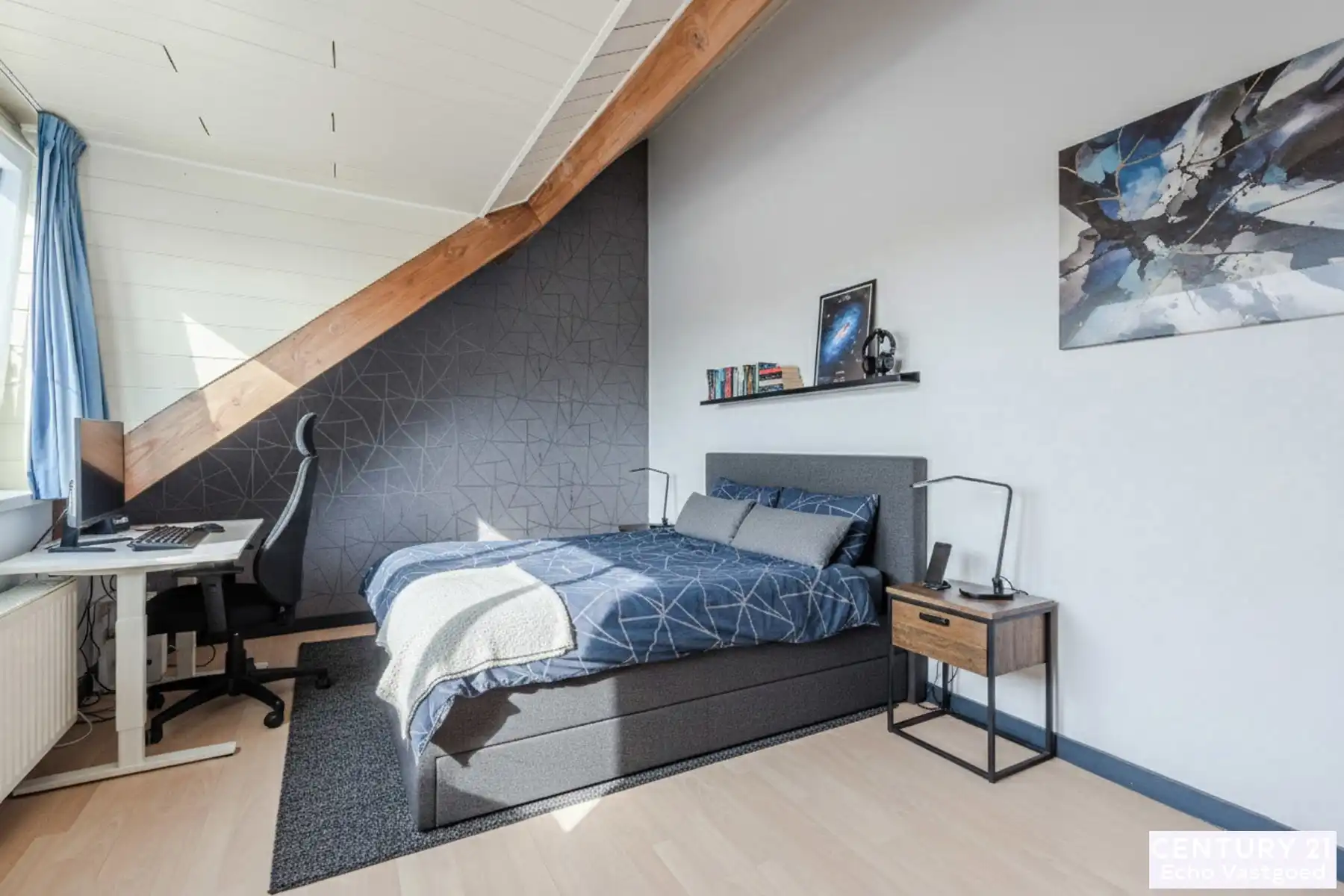 Ruime, gerenoveerde woning met 4 slpk en stadstuin foto 27