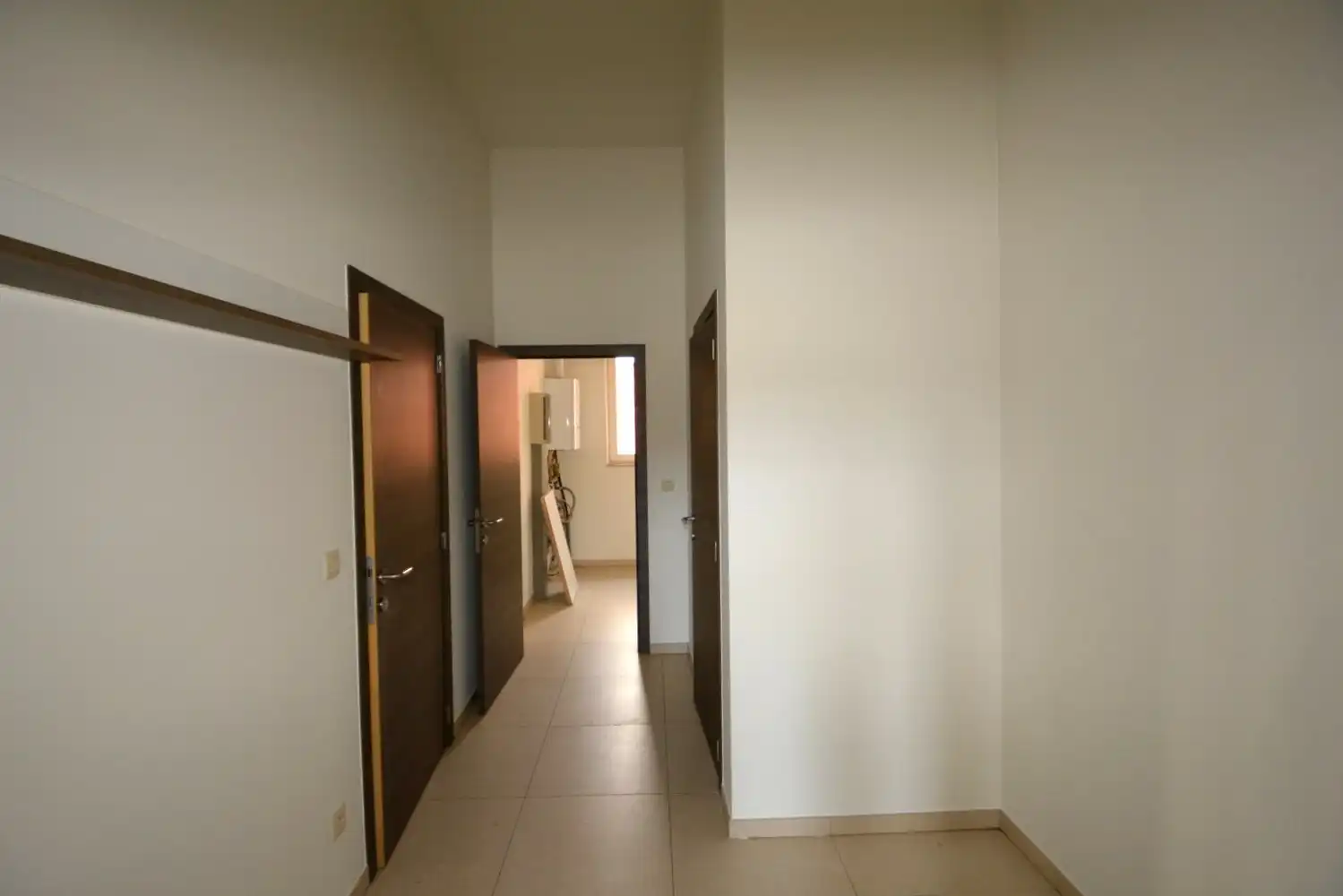 CHARMANT APPARTEMENT MET 1 SLK EN AUTOSTAANPLAATS! foto 8