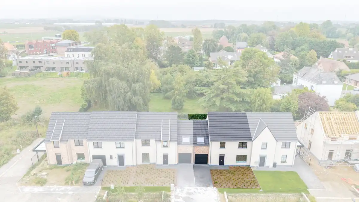 Nouvelles maisons à Estaimbourg sur une location adaptée aux enfants foto 2