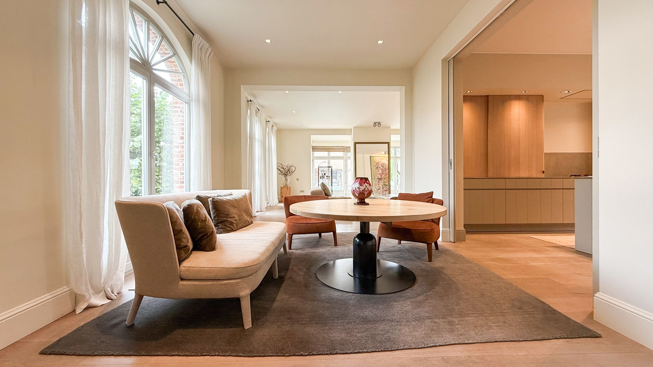Exclusieve villa met zwembad op riant perceel in Koersel! foto 14