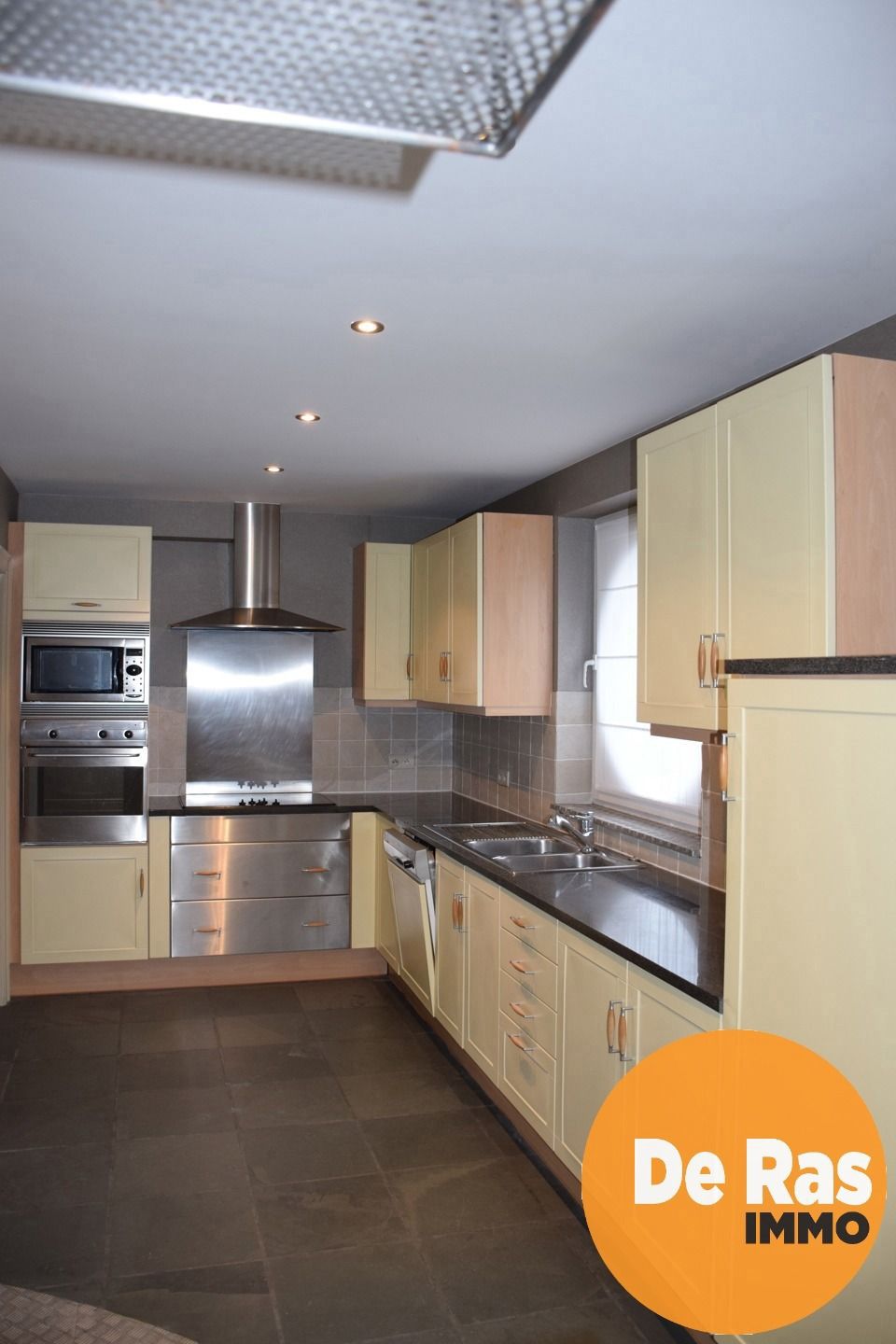 AALST - Centraal gelegen bel-etagewoning met magazijn  foto 7