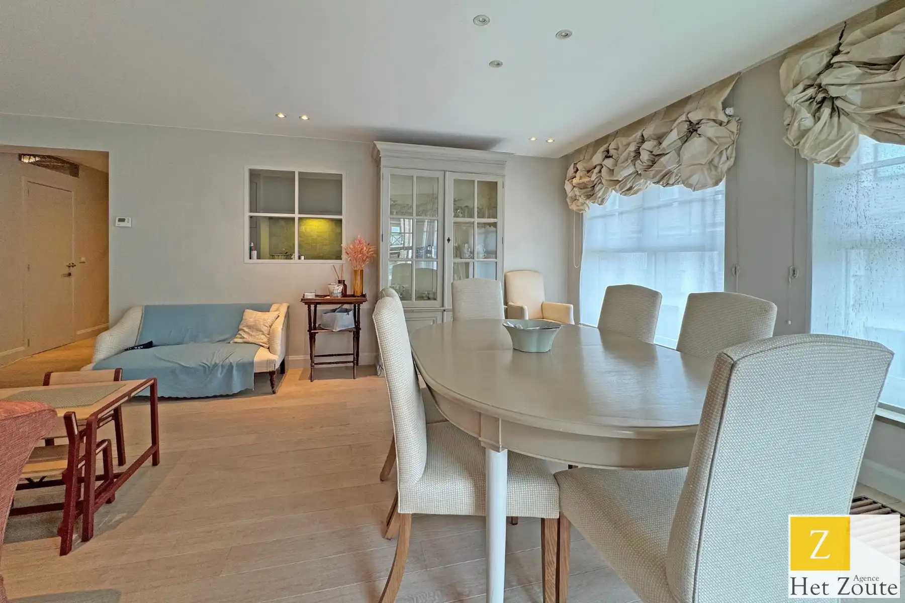 Charmant gemeubeld appartement in hartje Zoute foto 6