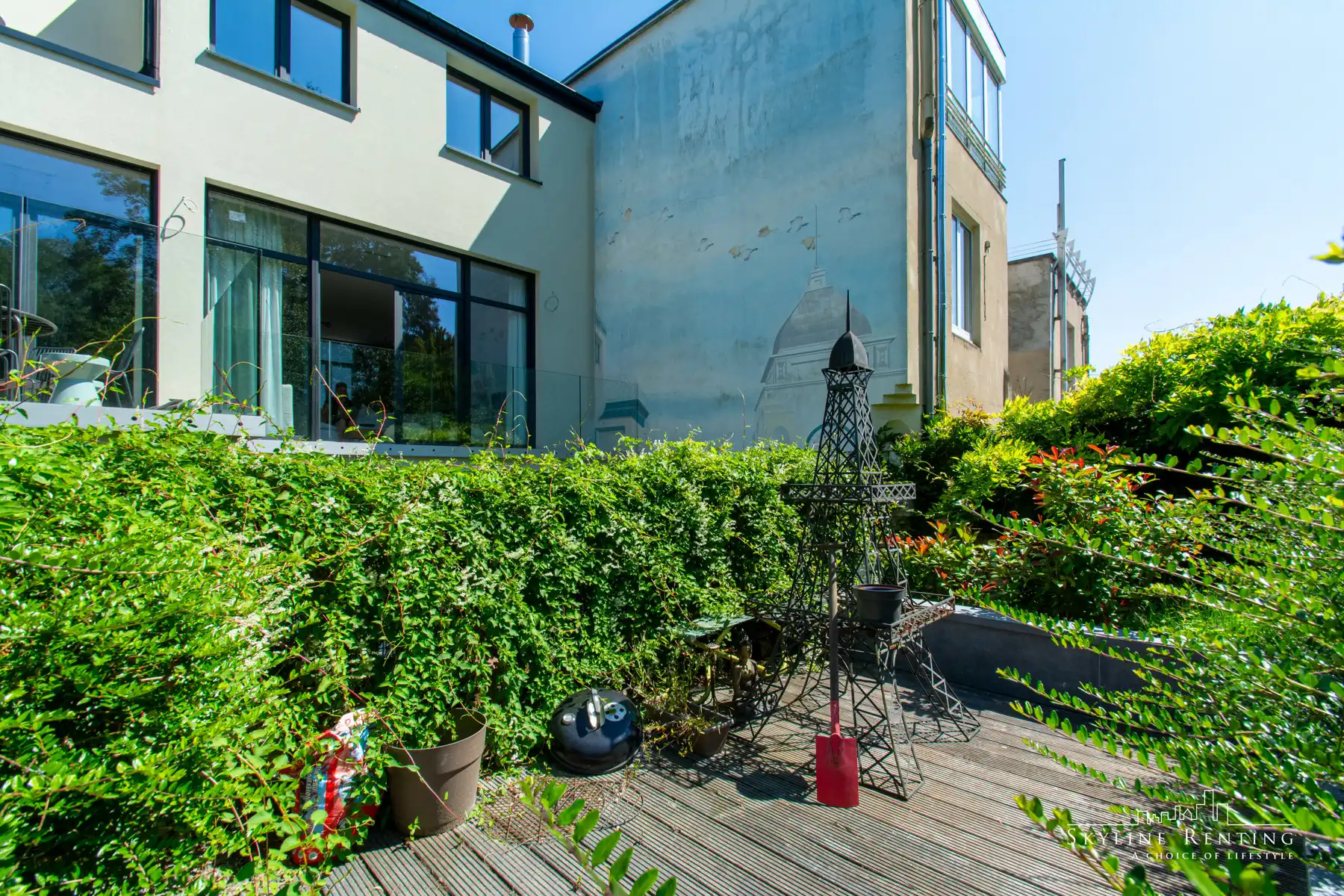Fantastisch gemeubeld 1k. app. met TERRAS en gedeelde TUIN foto 18