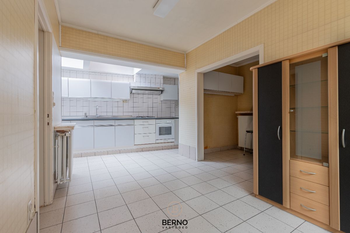 Woning met polyvalente benedenruimte foto 16