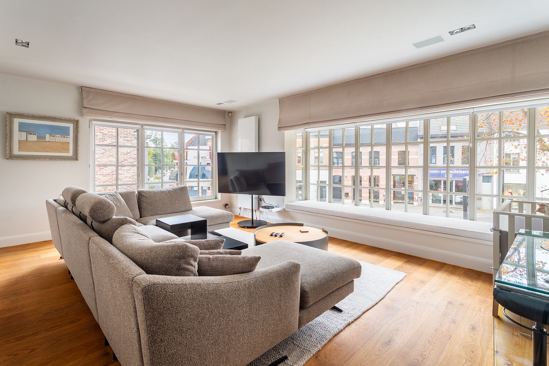 Uitzonderlijk 3 slpk duplex gelegen te centrum van Hove! foto 10