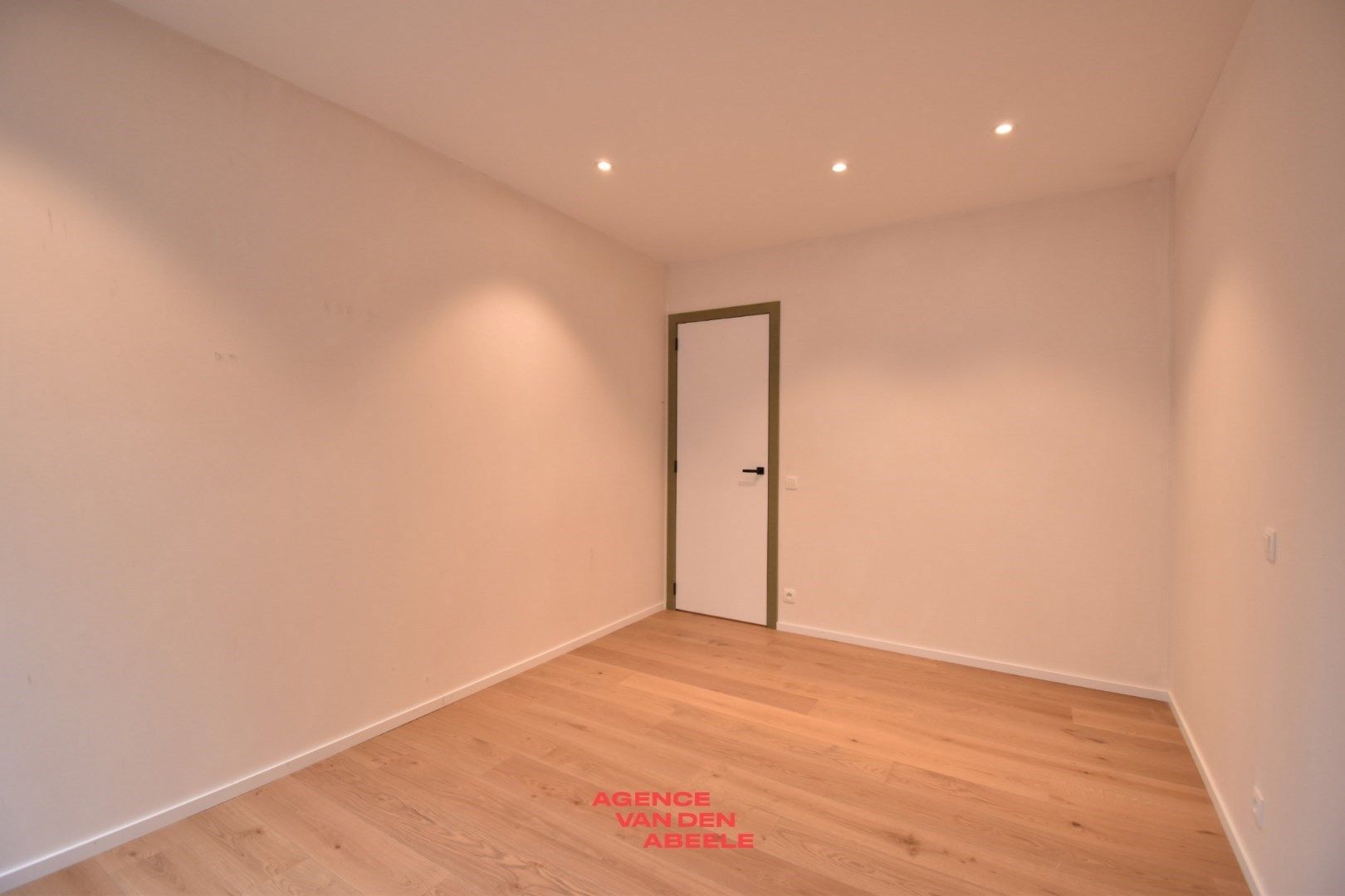 Lichtrijk nieuwbouwappartement met 2 slaapkamers en terras foto 14