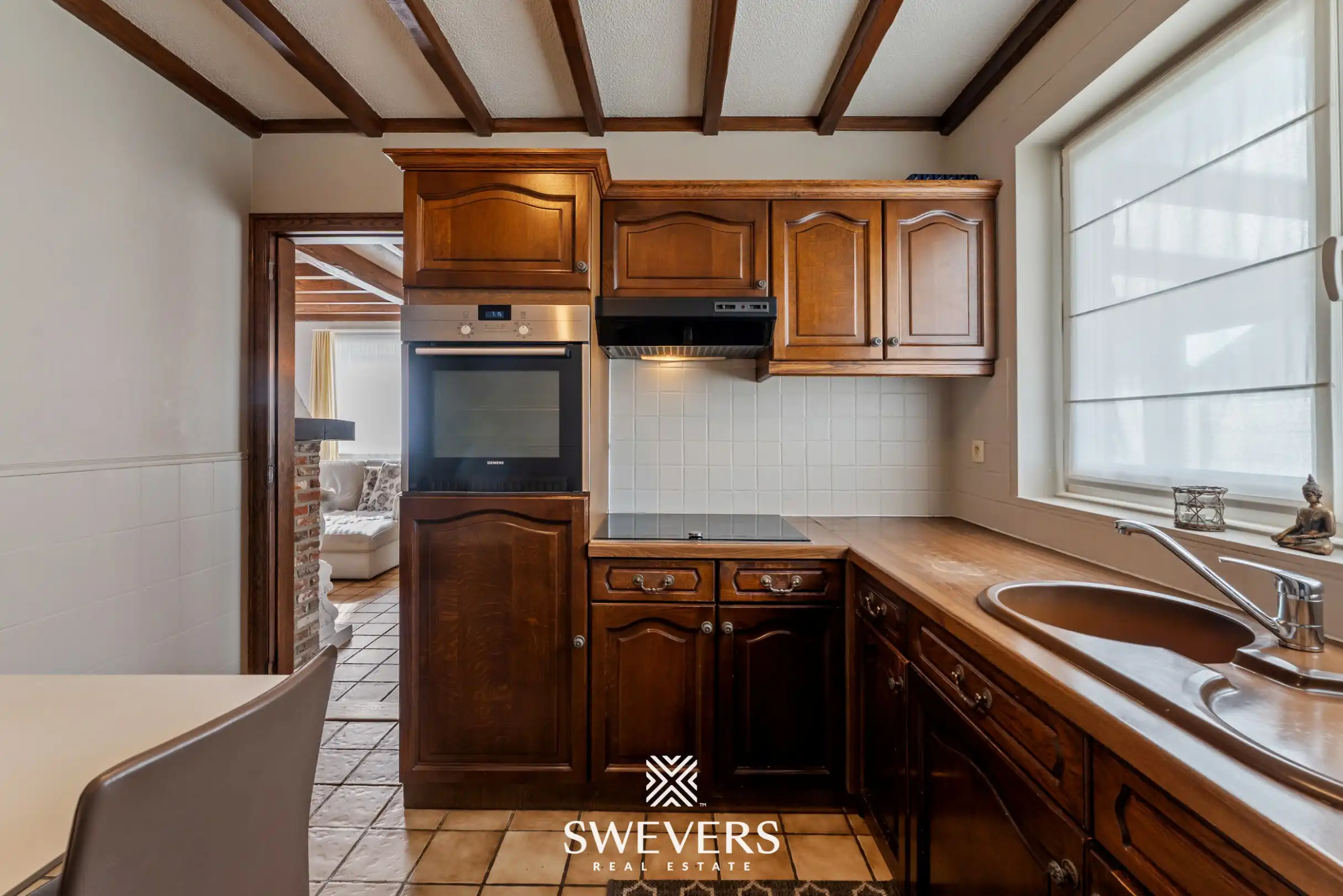 Instapklare woning in doodlopende straat met veranda en zuidwest gerichte tuin foto 12