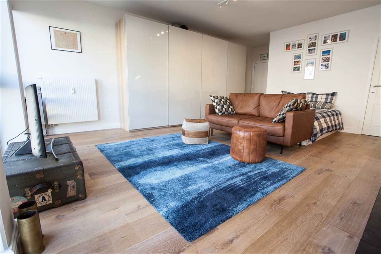 Gemeubeld studio appartement  foto {{pictureIndex}}