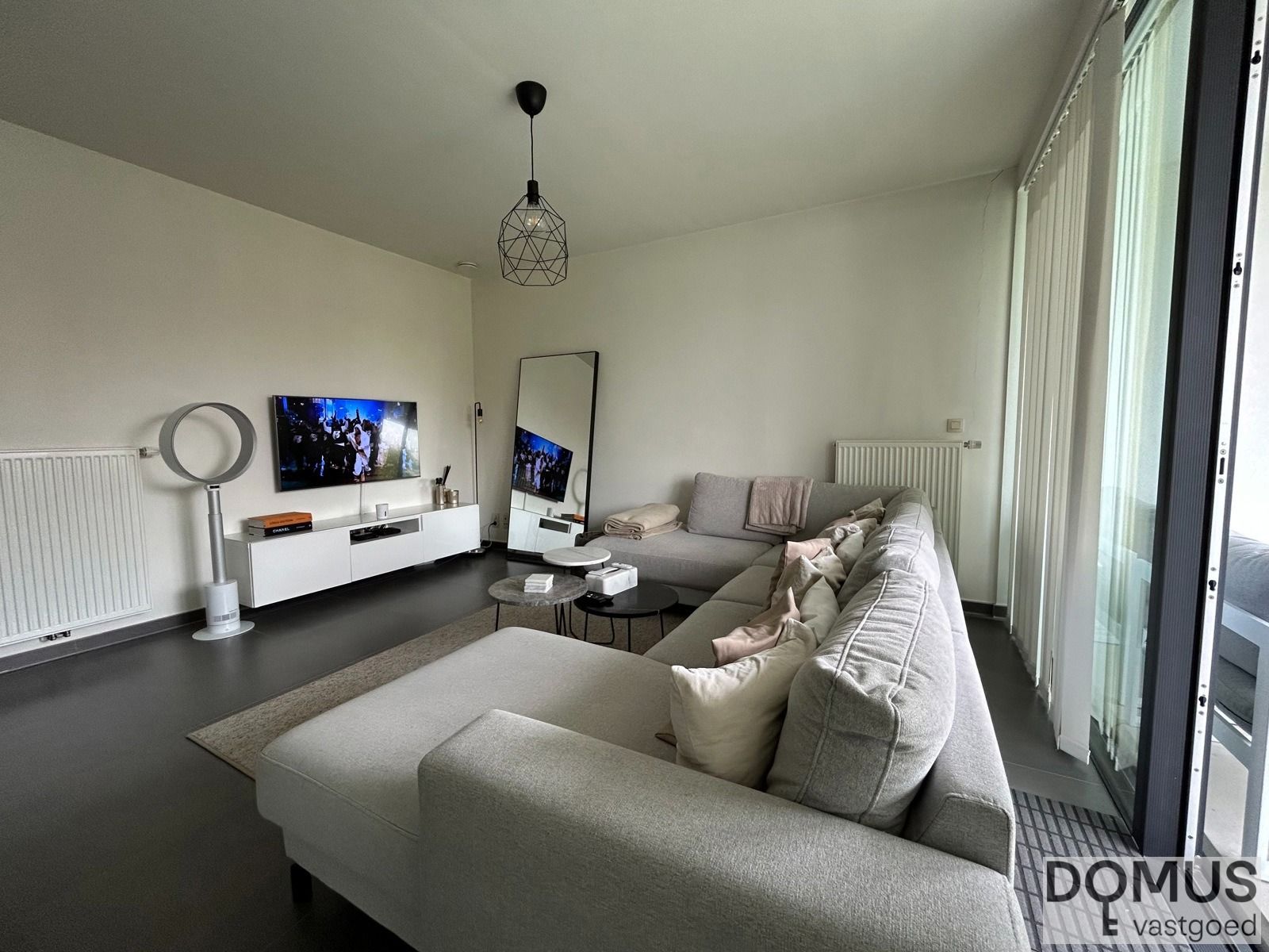 Charmant 1-slaapkamerappartement met terras en garage foto 6