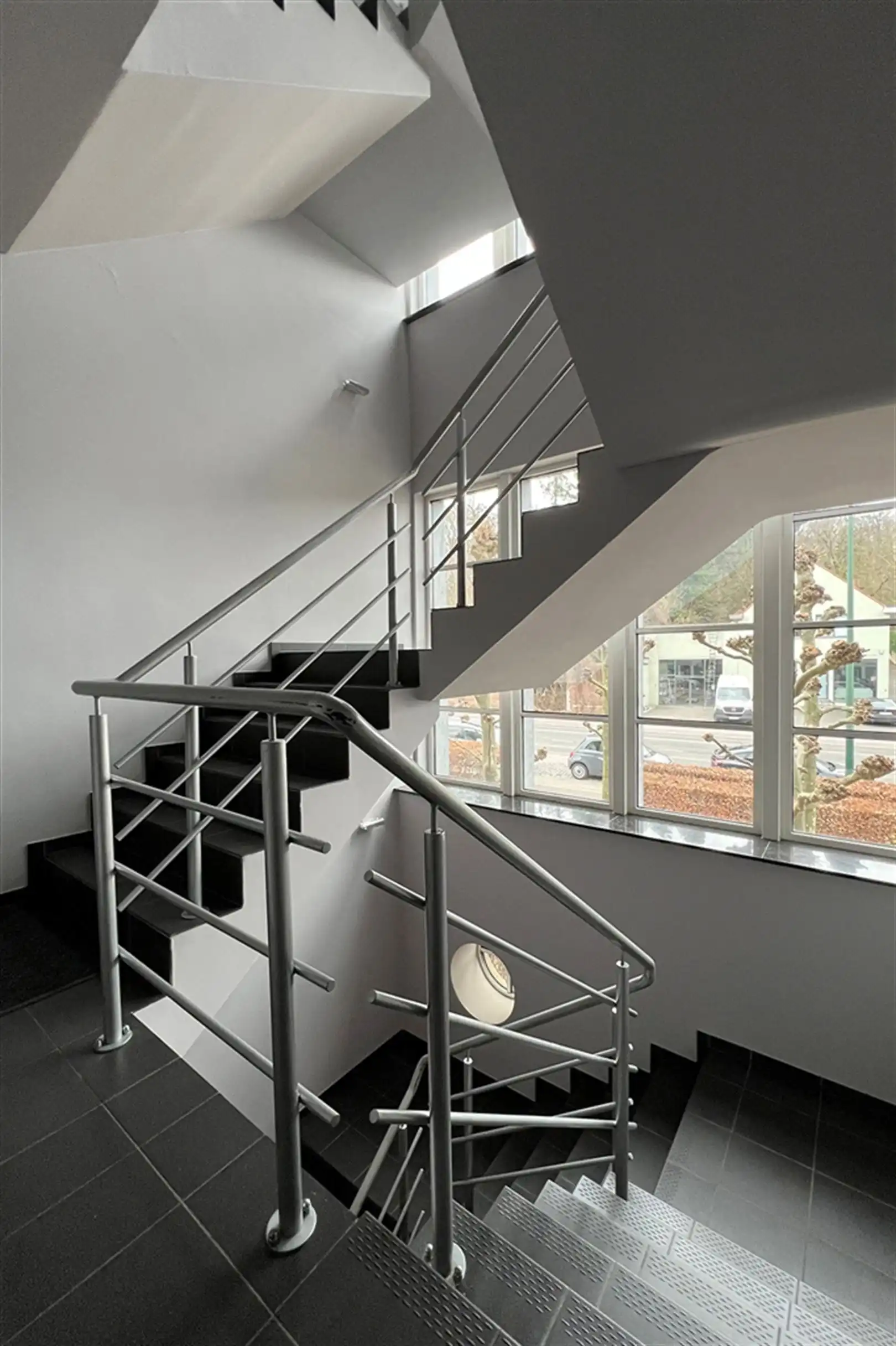 Kantoorgebouw foto 9