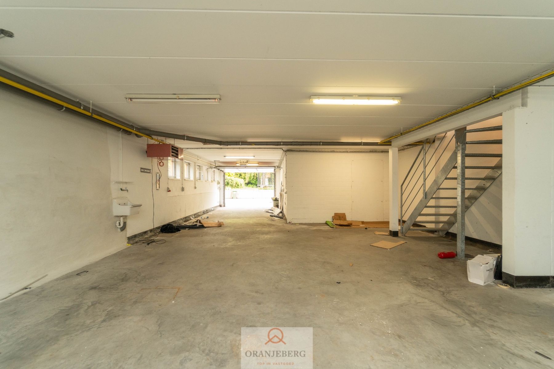 Handels ruimte/kantoor (128 m²) + magazijn te huur Mariakerke foto 12