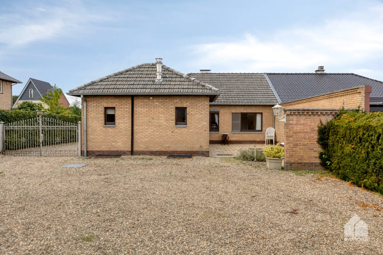Te renoveren, gelijkvloerse woning op 13a 60ca met 2 slpk en garage. foto 28