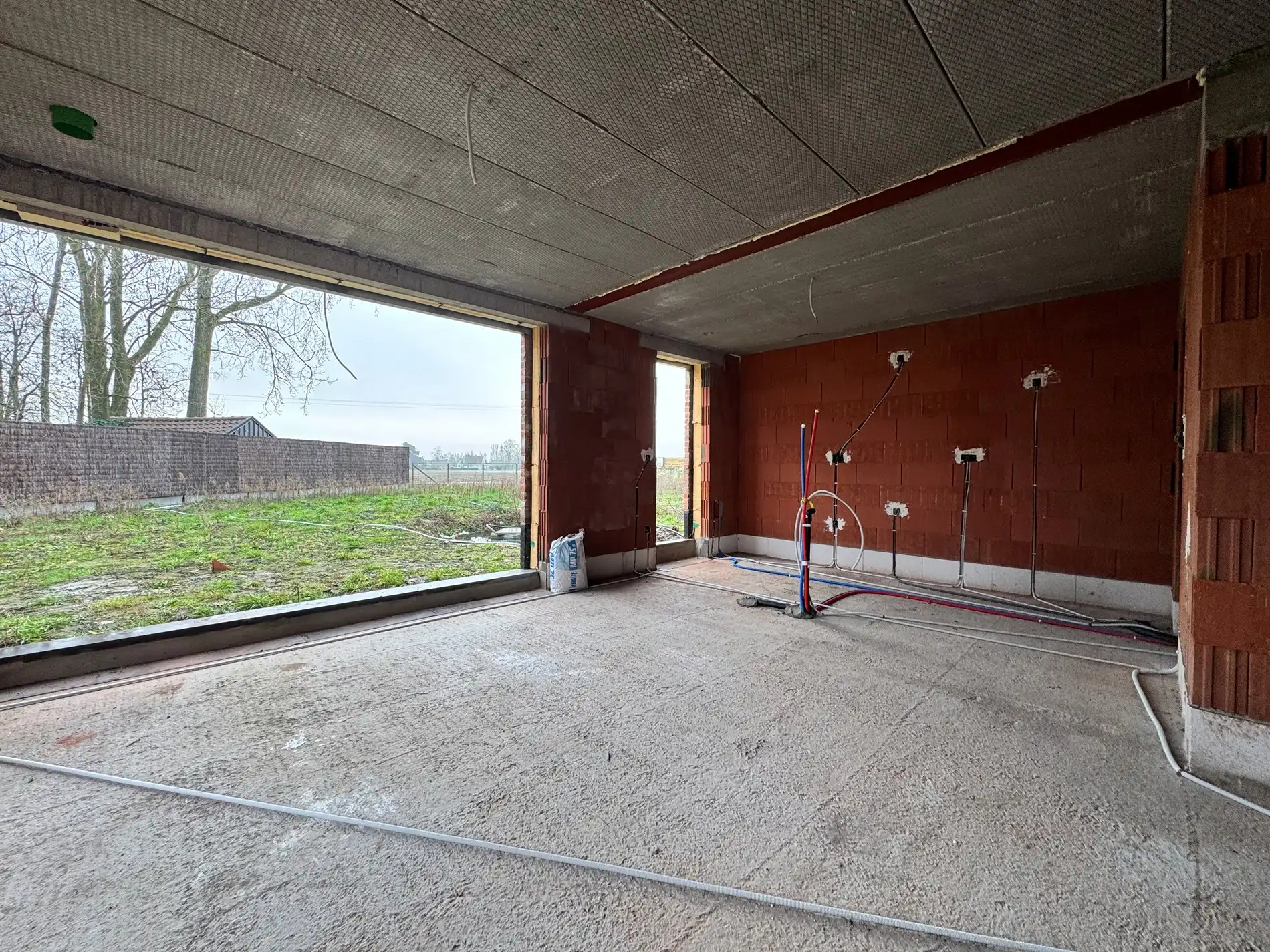 Nieuwbouwwoning met 4 slaapkamers en tuin te Koekelare  foto 14